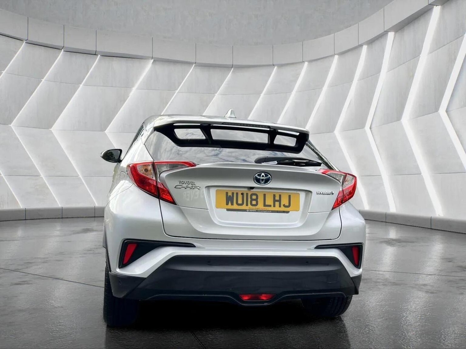 Used Toyota C-HR 2018 for sale - 76566623: Photo 9