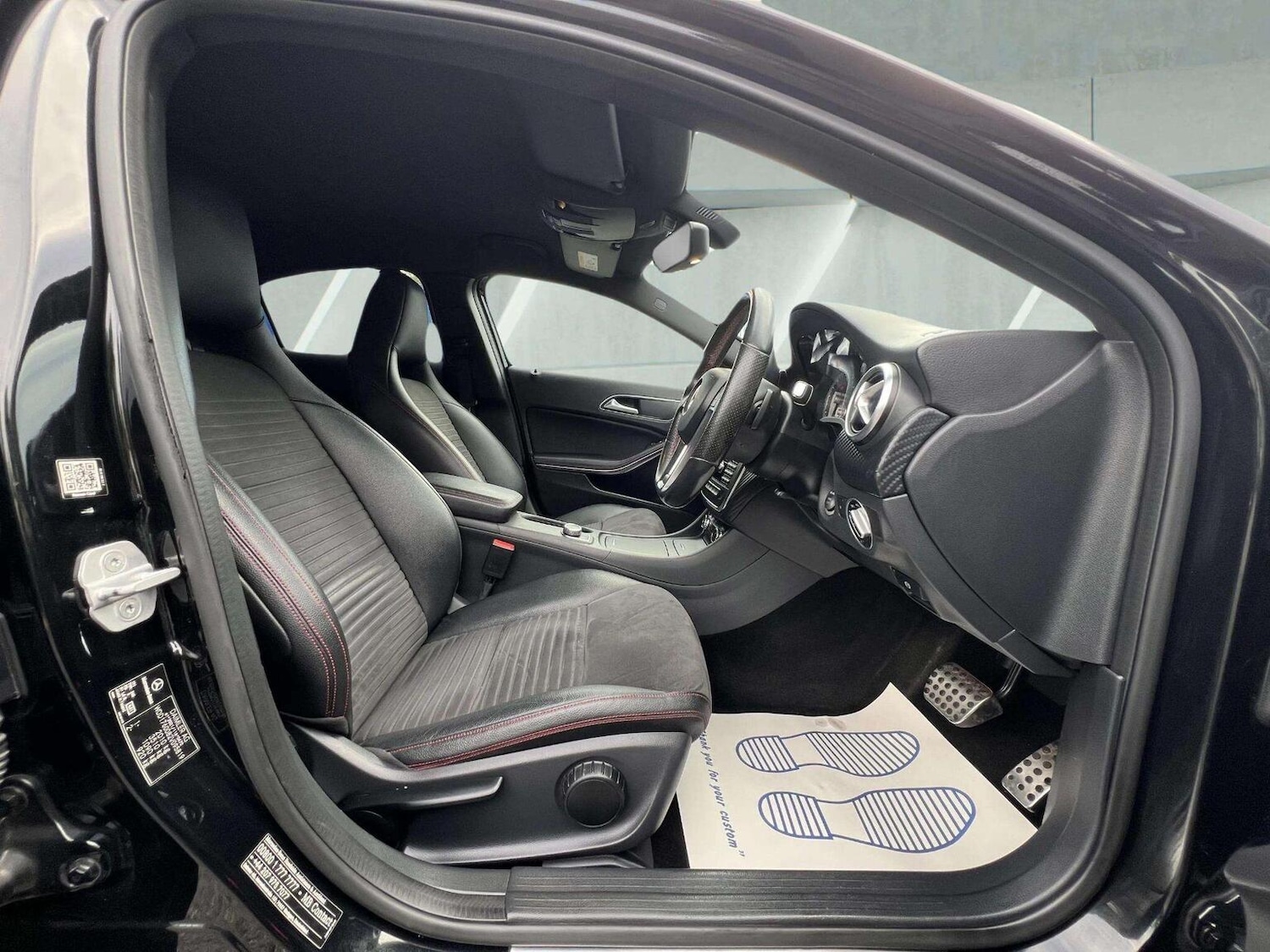 Used Mercedes-Benz A-Class 2015 for sale - 76566612: Photo 29