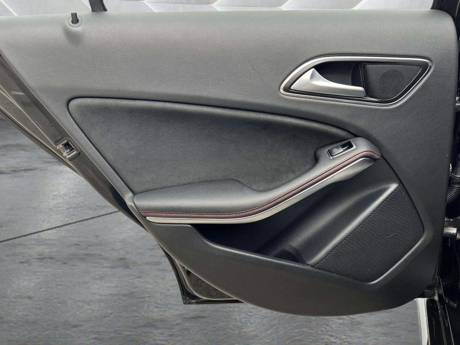 Used Mercedes-Benz A-Class 2015 for sale - 76566612: Photo 46