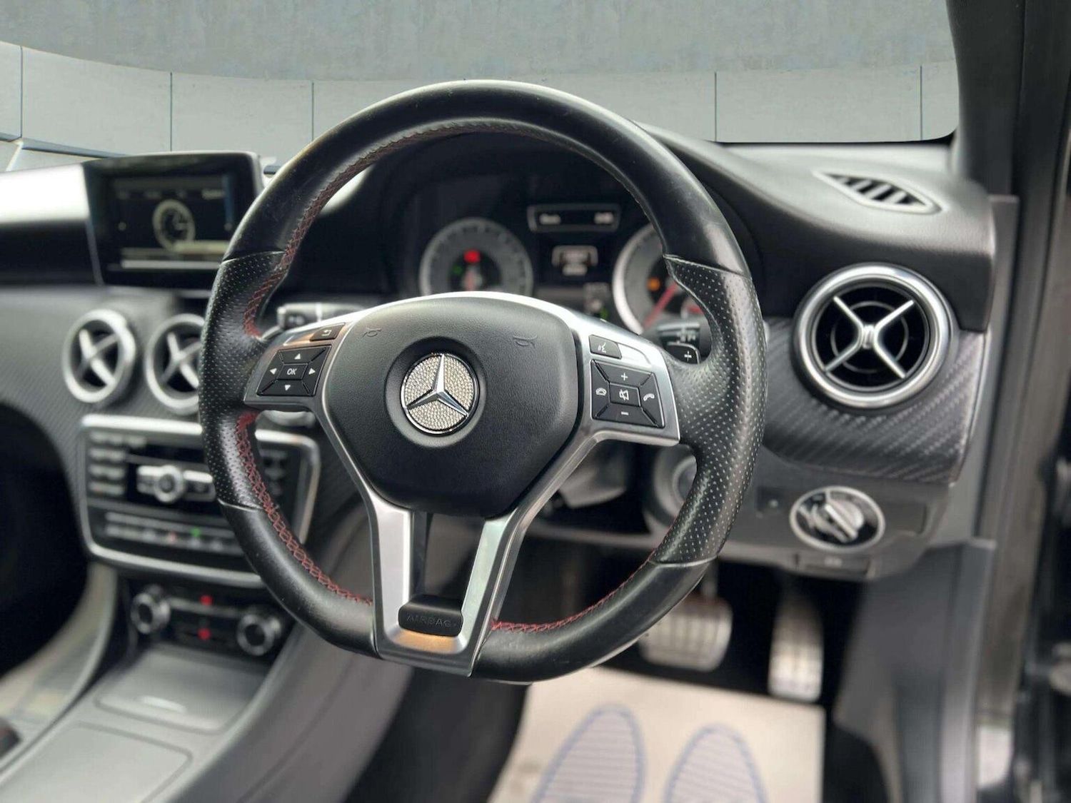 Used Mercedes-Benz A-Class 2015 for sale - 76566612: Photo 57