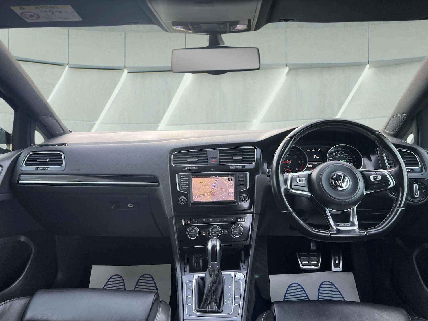 Used Volkswagen Golf 2016 for sale - 76566611: Photo 22