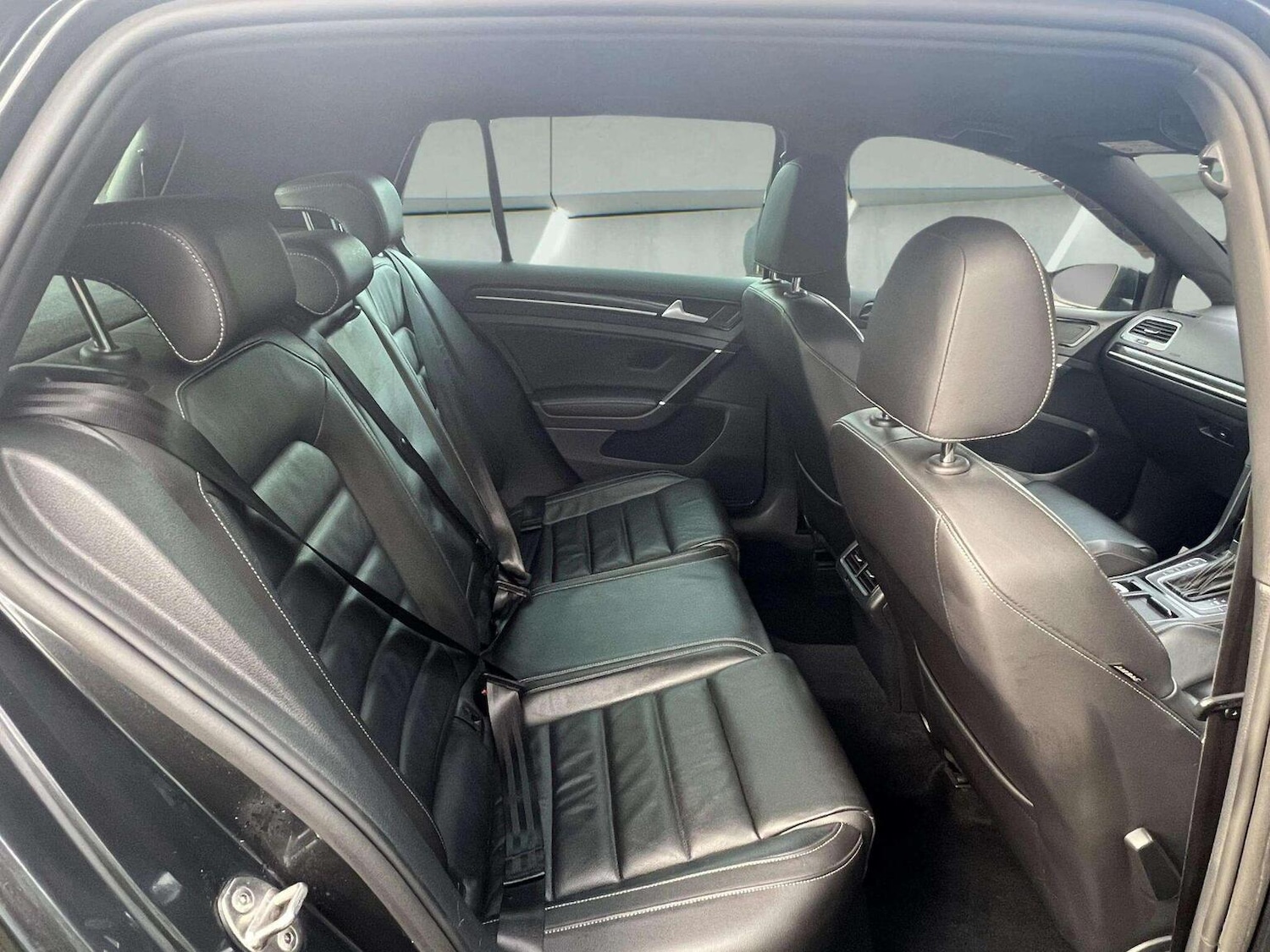 Used Volkswagen Golf 2016 for sale - 76566611: Photo 33