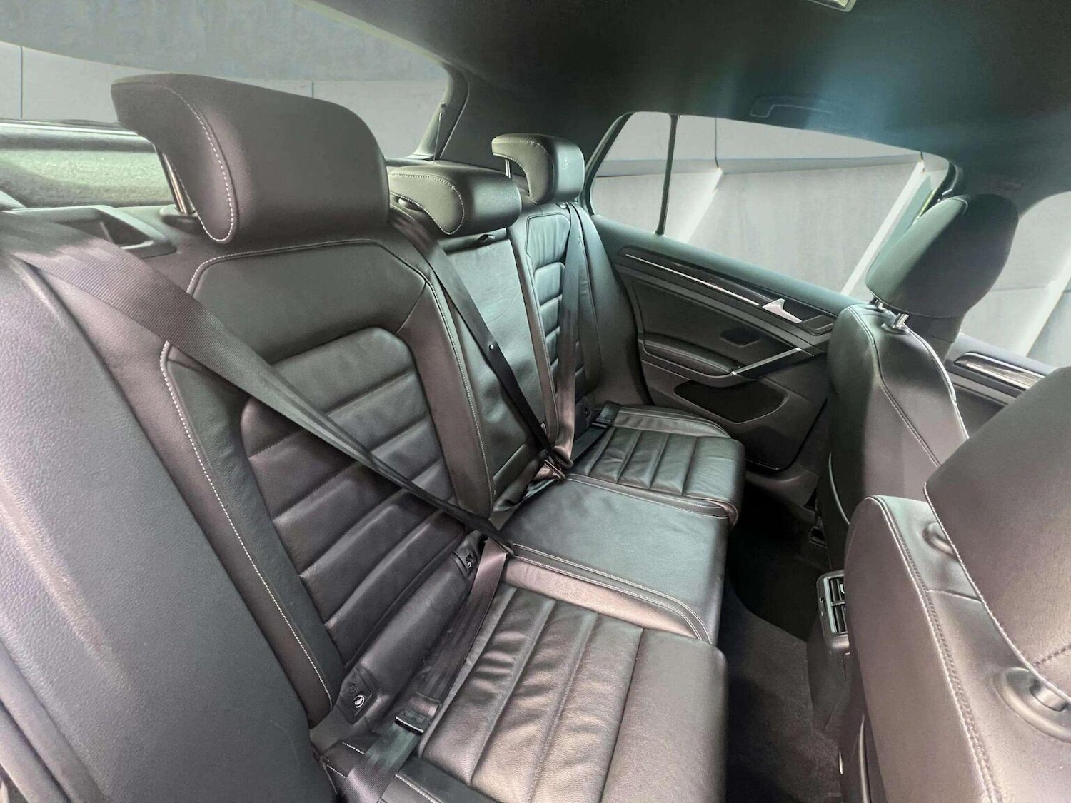 Used Volkswagen Golf 2016 for sale - 76566611: Photo 34