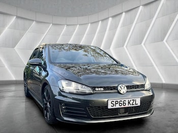 Used Volkswagen Golf 2016 for sale - 76566611: Photo