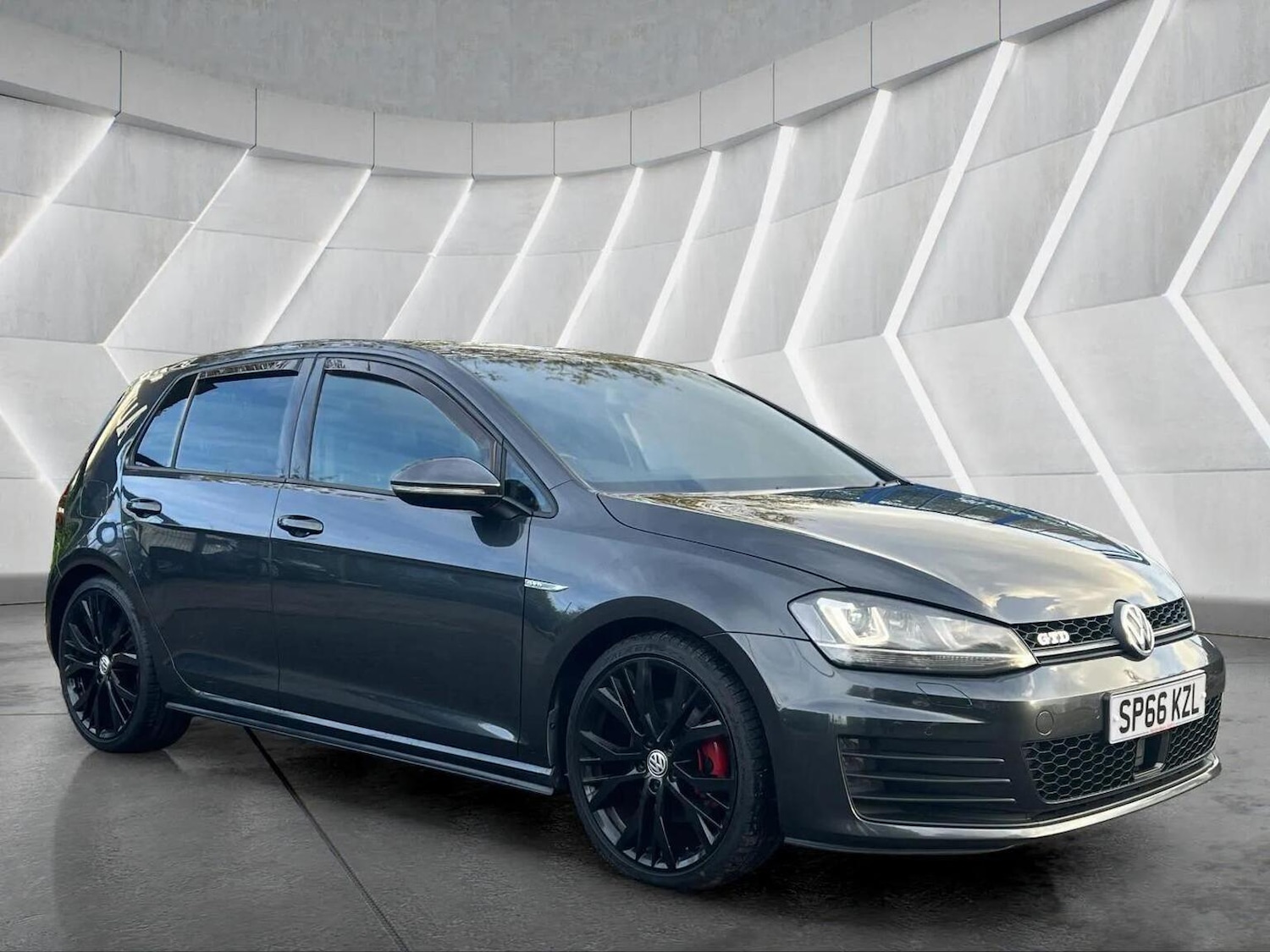 Used Volkswagen Golf 2016 for sale - 76566611: Photo 5