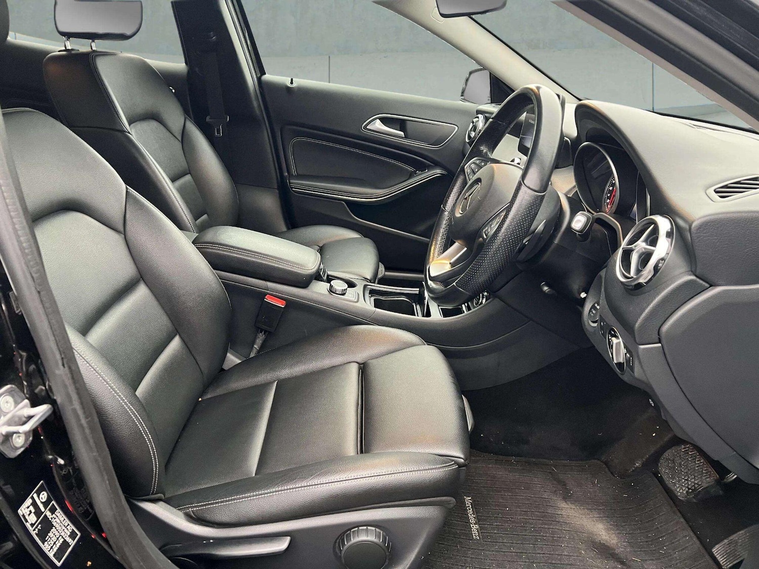 Used Mercedes-Benz GLA 2019 for sale - 76598455: Photo 21