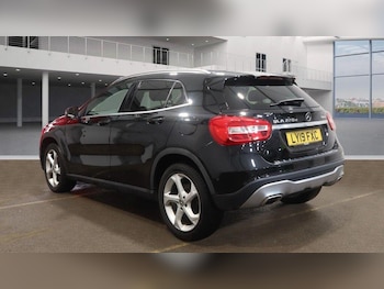 Used Mercedes-Benz GLA 2019 for sale - 76598455: Photo