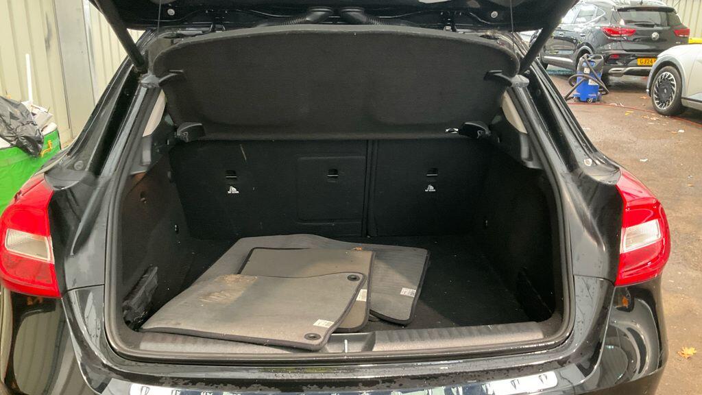 Used Mercedes-Benz GLA 2019 for sale - 76598455: Photo 7