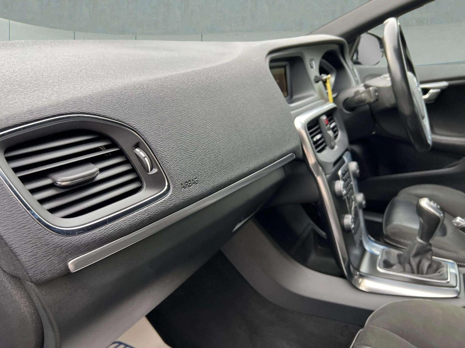 Used Volvo V40 2014 for sale - 76566633: Photo 20