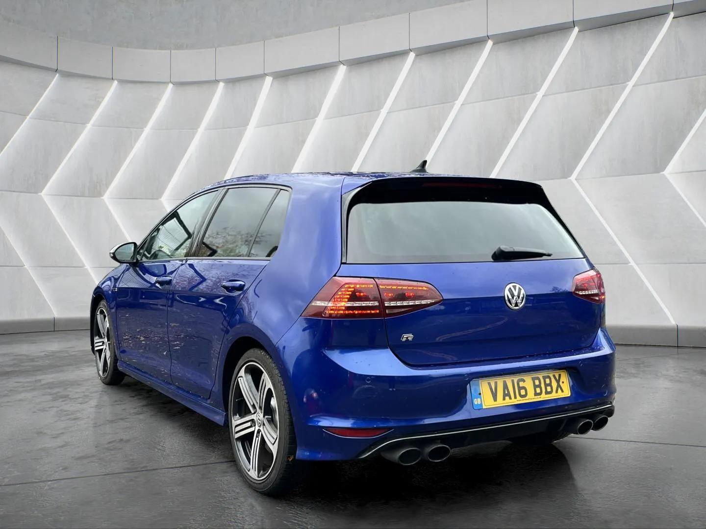 Used Volkswagen Golf 2016 for sale - 76598480: Photo 10