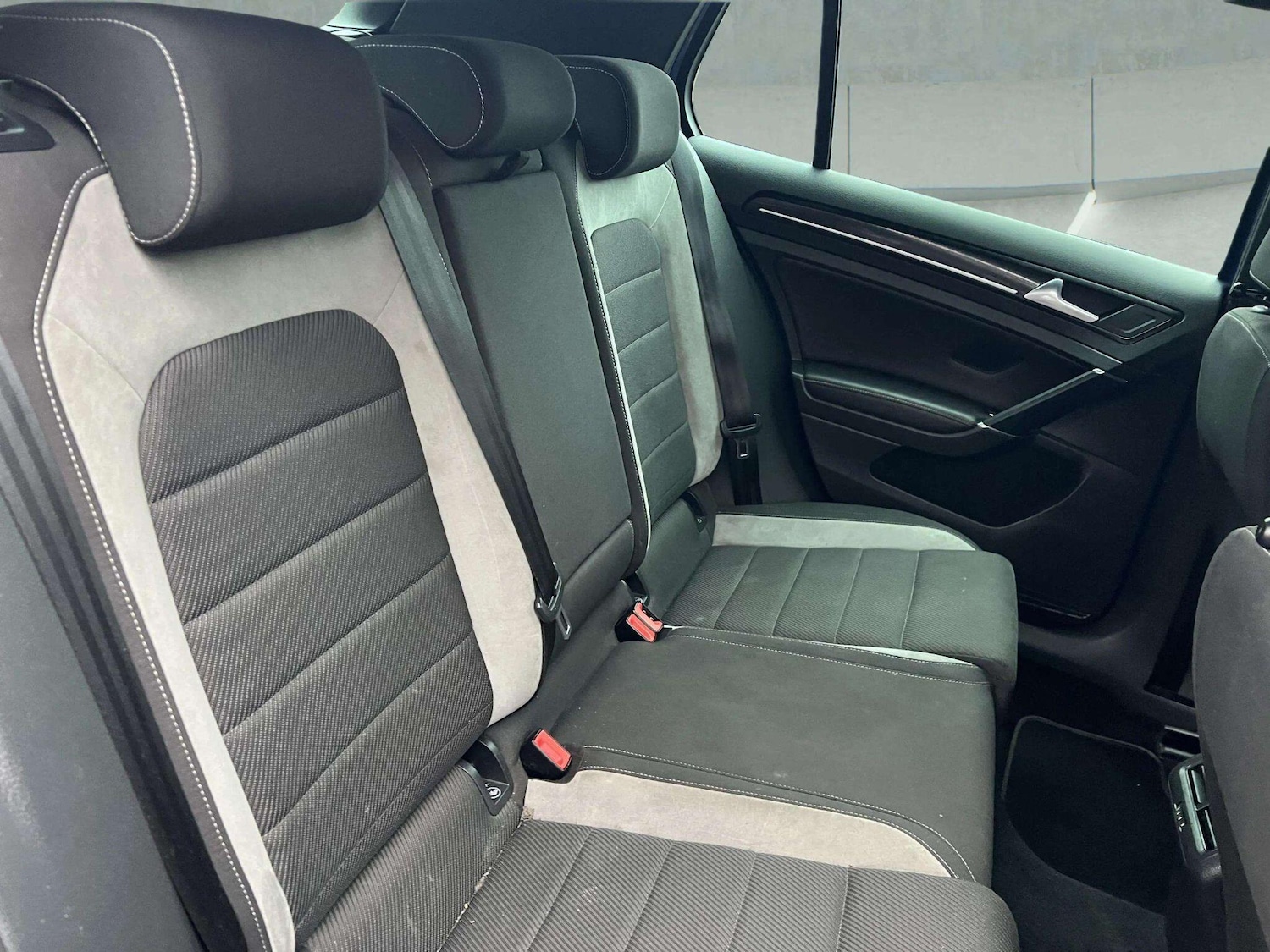 Used Volkswagen Golf 2016 for sale - 76598480: Photo 49