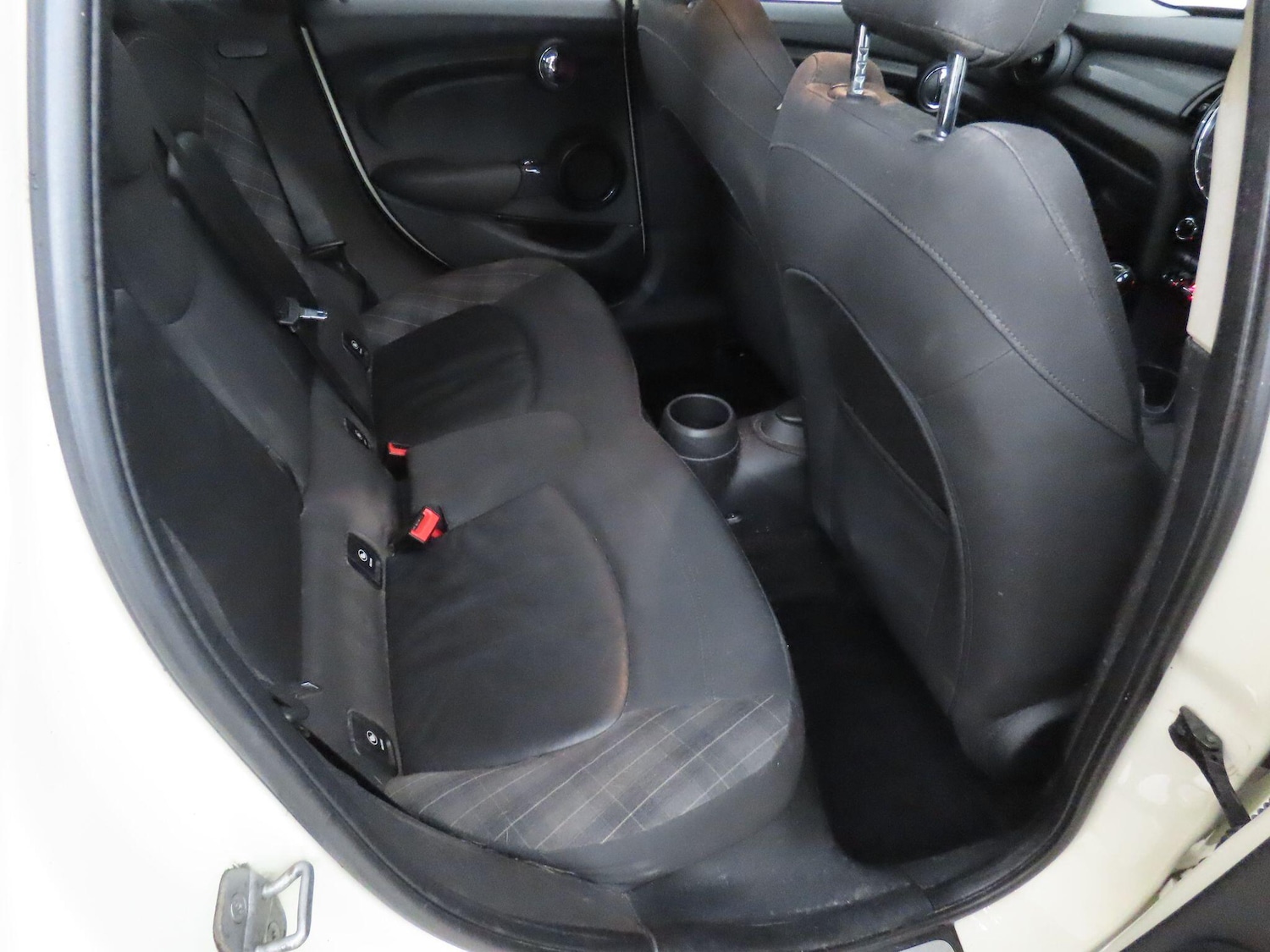 Used MINI Hatch 2015 for sale - 77120350: Photo 9