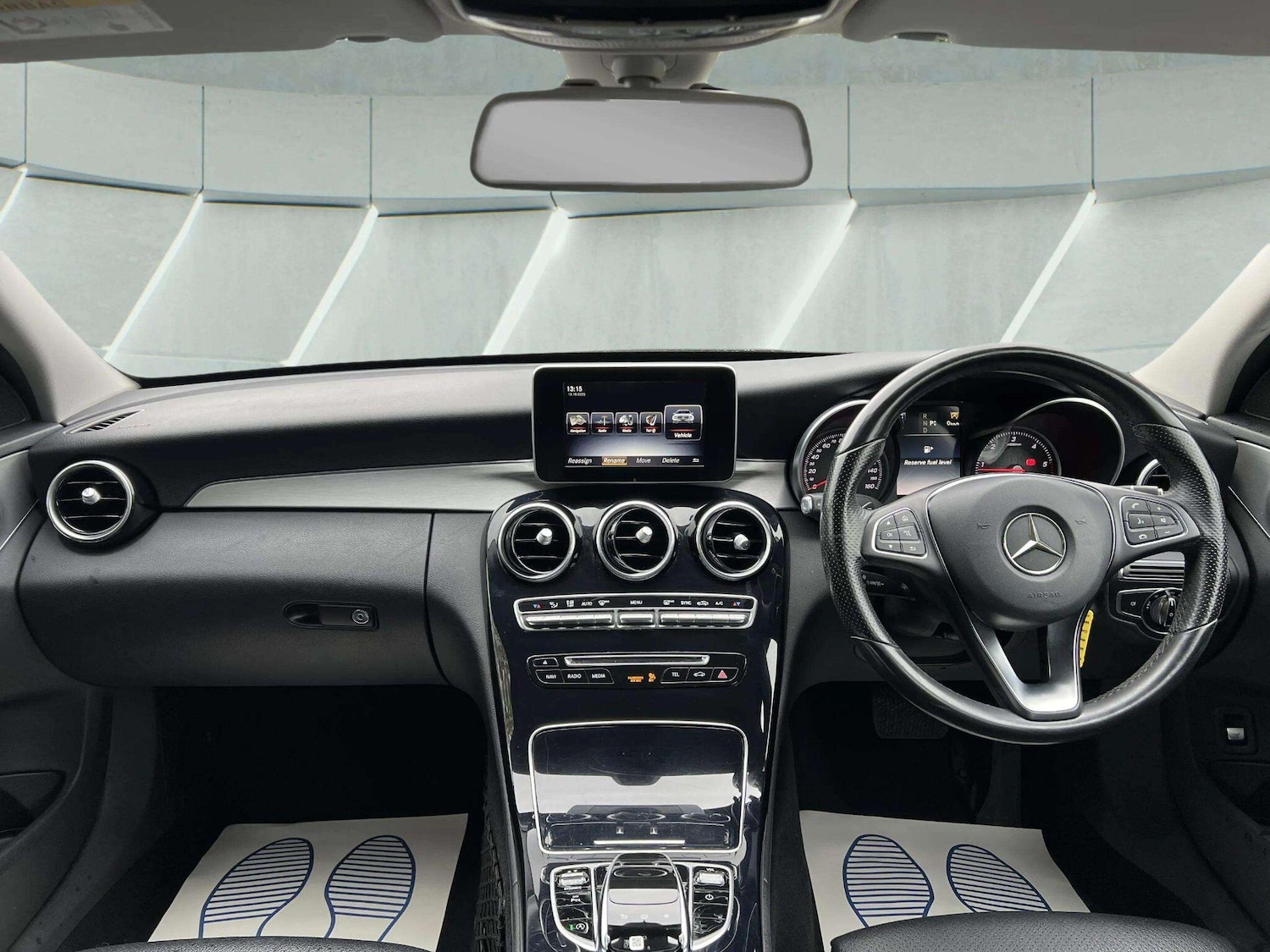 Used Mercedes-Benz C Class 2015 for sale - 76598484: Photo 15