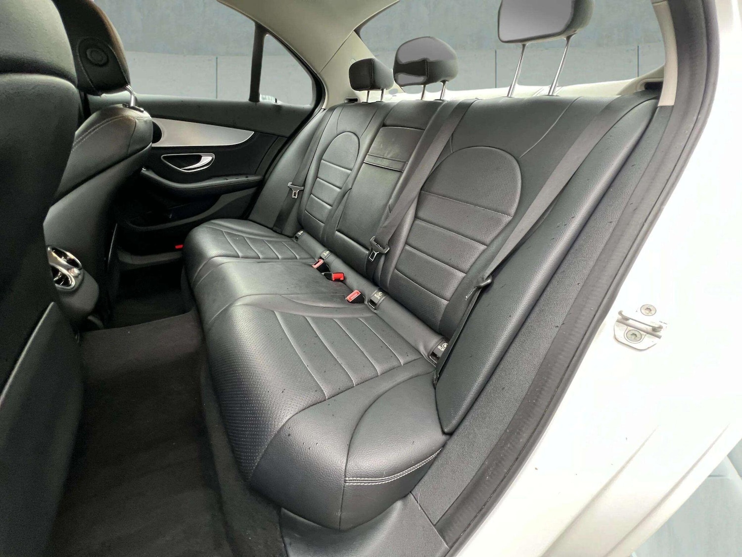 Used Mercedes-Benz C Class 2015 for sale - 76598484: Photo 29