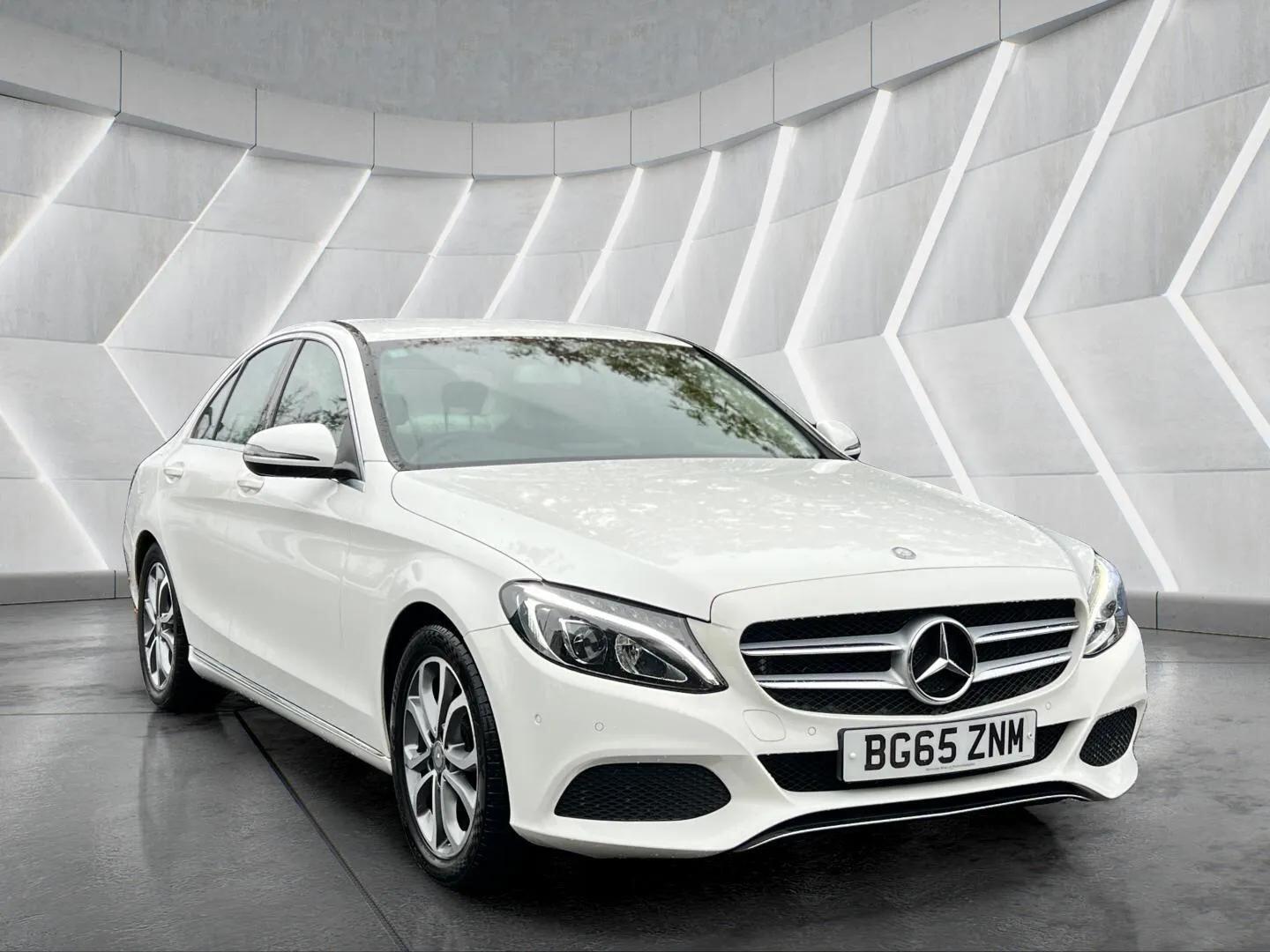 Used Mercedes-Benz C Class 2015 for sale - 76598484: Photo 3