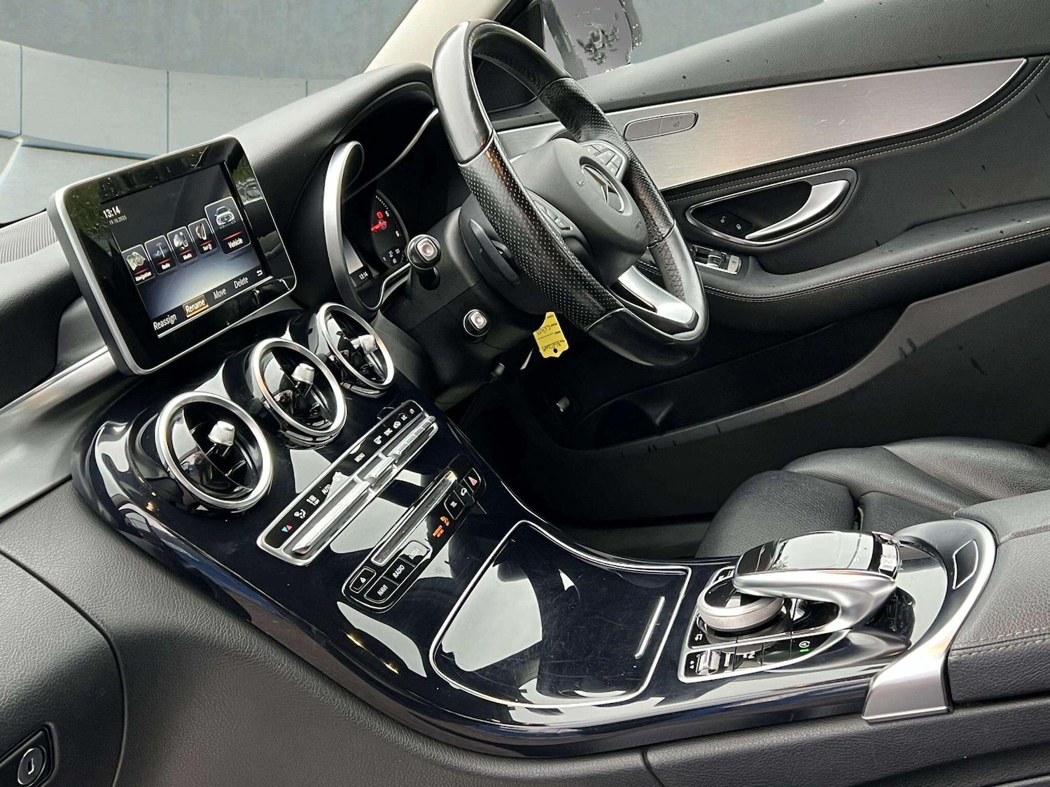 Used Mercedes-Benz C Class 2015 for sale - 76598484: Photo 36