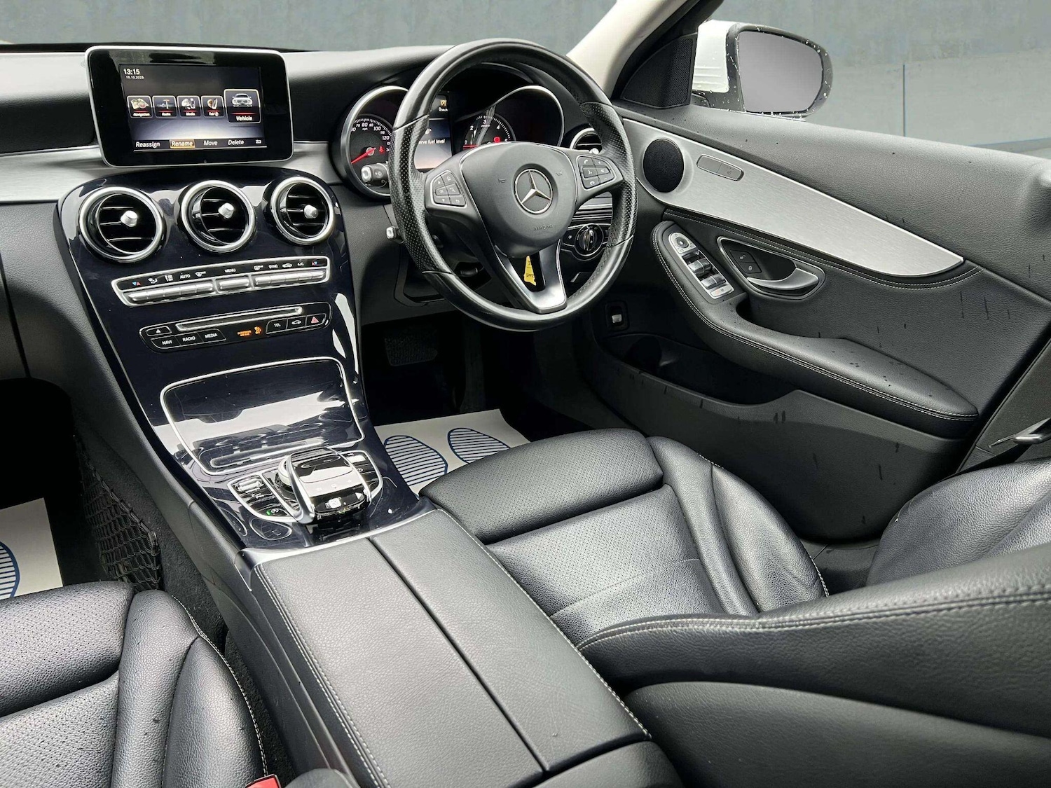 Used Mercedes-Benz C Class 2015 for sale - 76598484: Photo 39