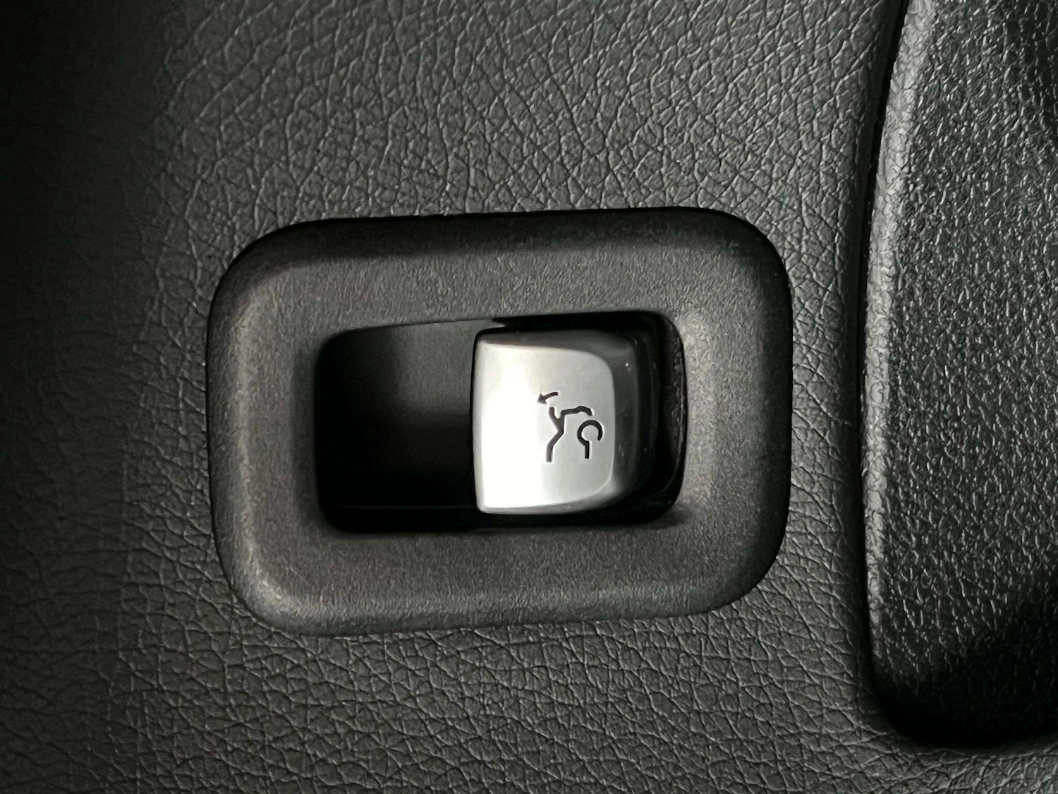 Used Mercedes-Benz C Class 2015 for sale - 76598484: Photo 53