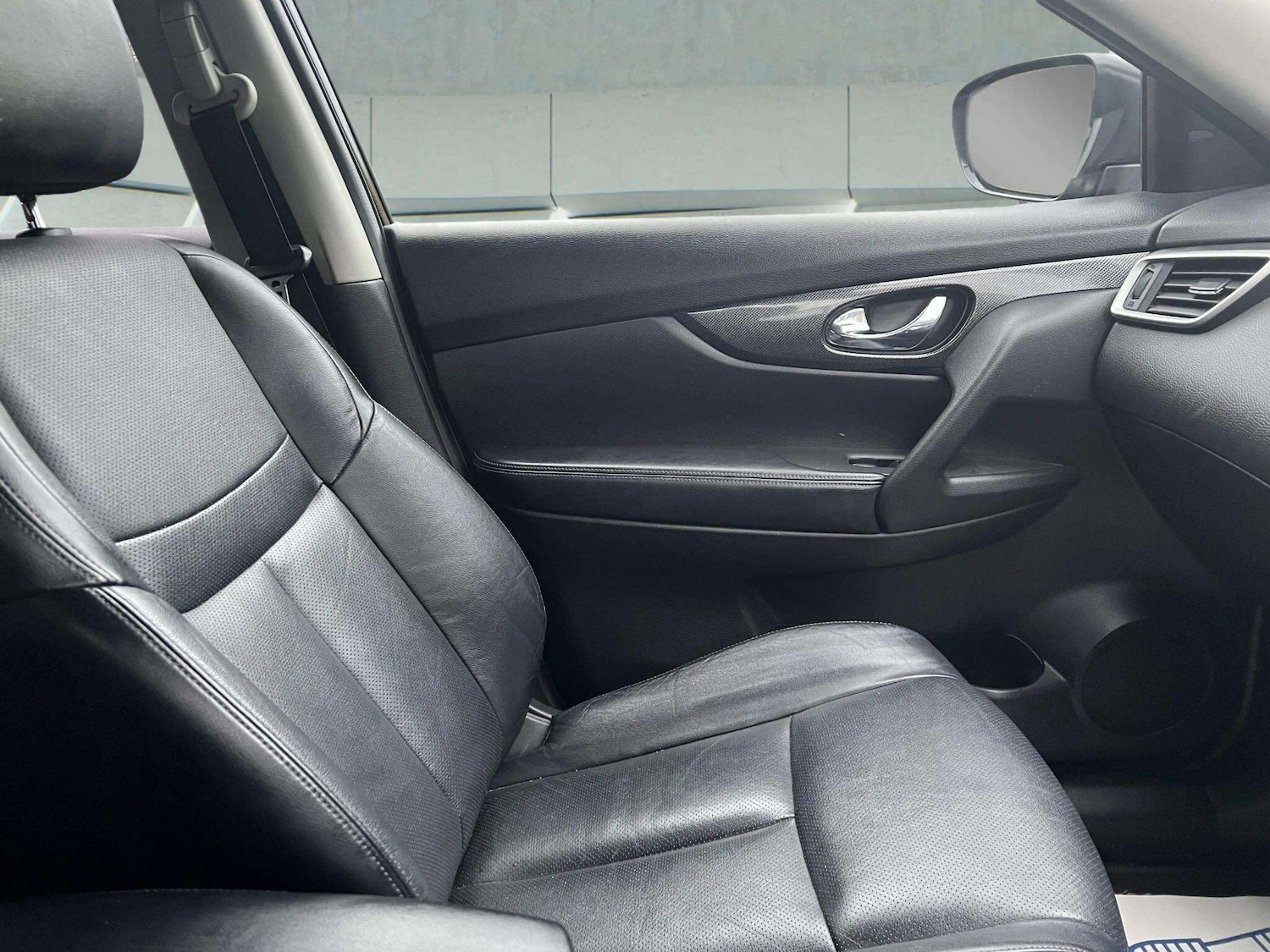 Used Nissan X-Trail 2016 for sale - 76598482: Photo 41