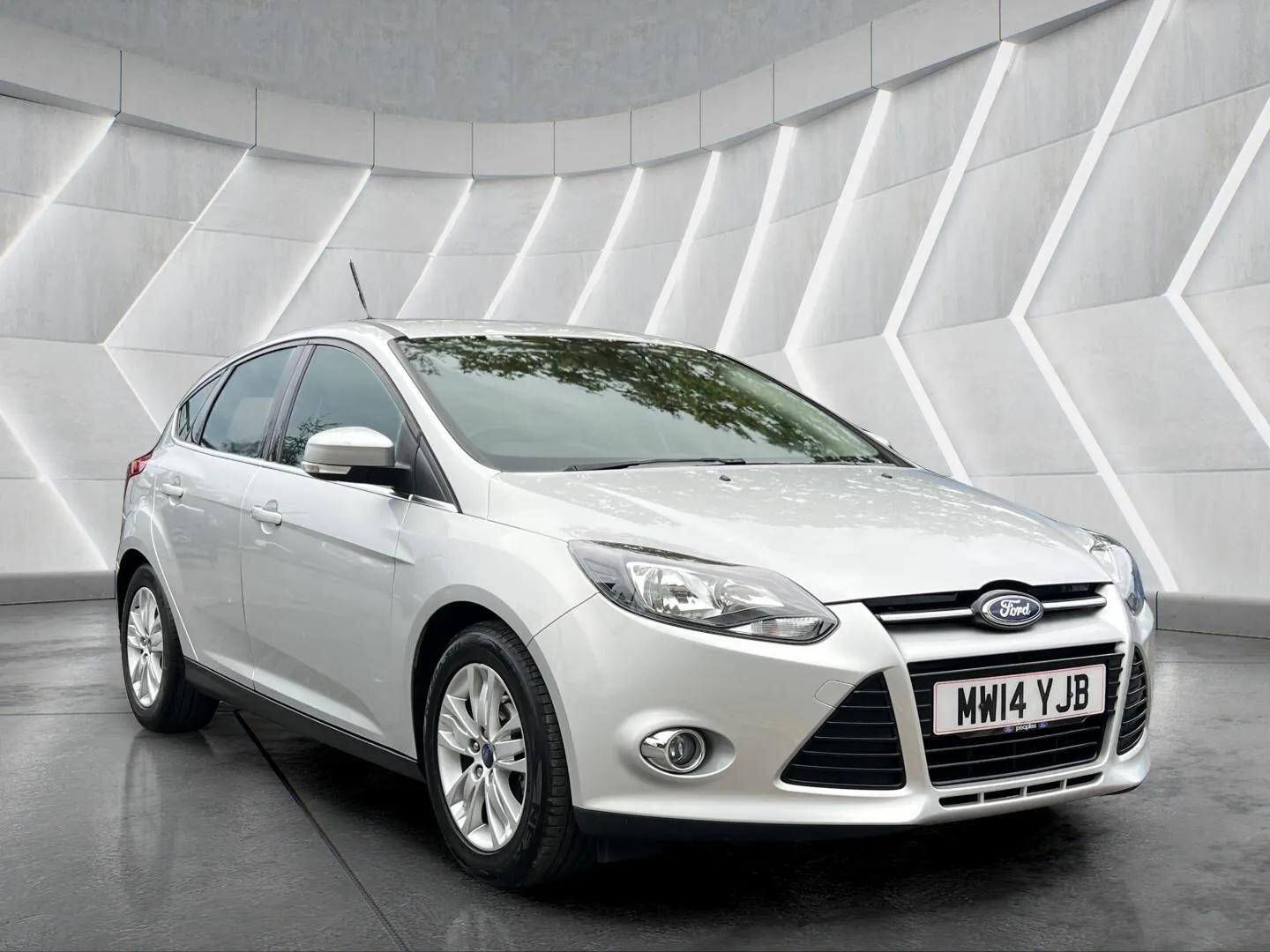 Used Ford Focus 2014 for sale - 76598483: Photo 3
