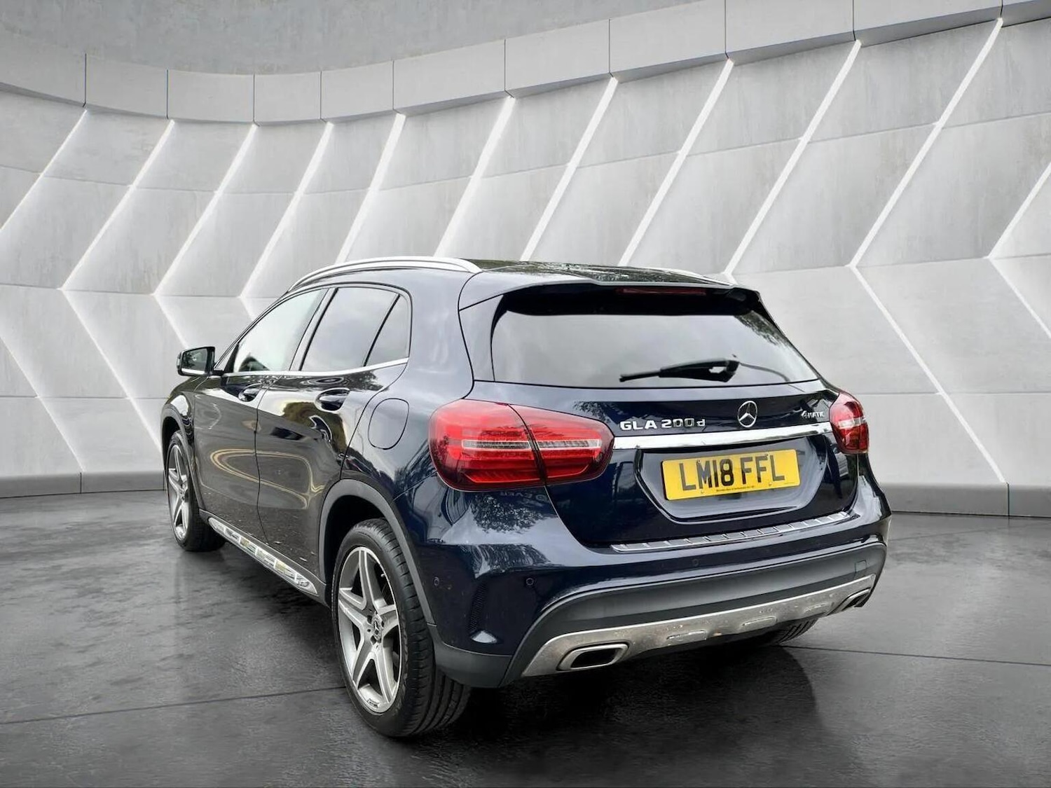 Used Mercedes-Benz GLA 2018 for sale - 76566627: Photo 10