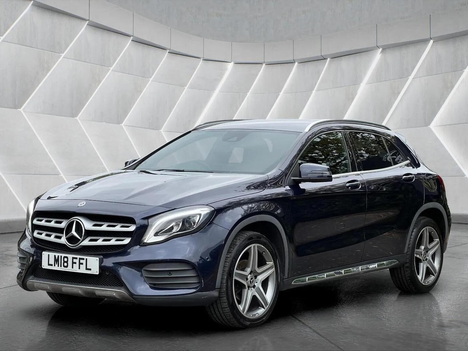Used Mercedes-Benz GLA 2018 for sale - 76566627: Photo 12