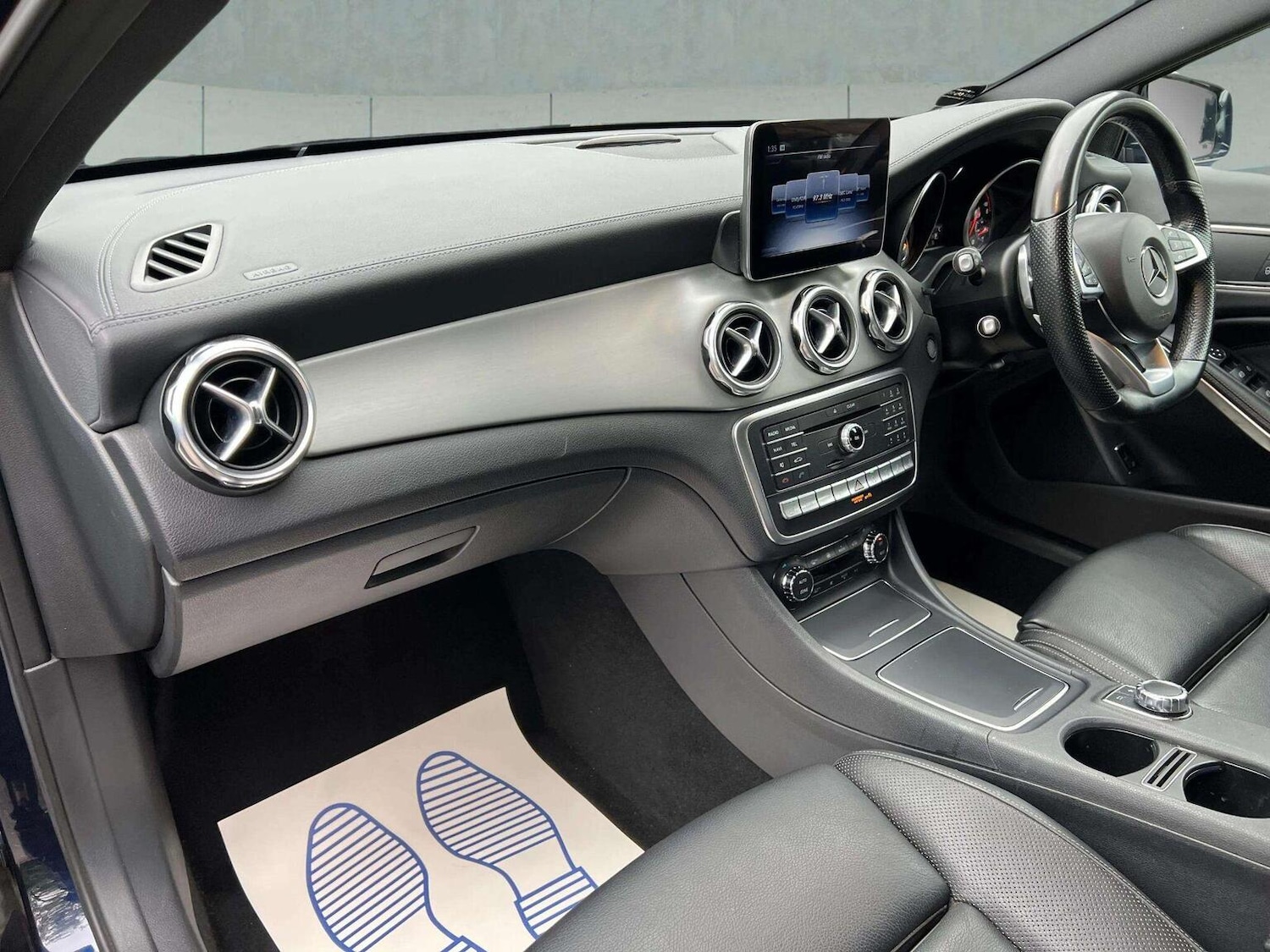 Used Mercedes-Benz GLA 2018 for sale - 76566627: Photo 27