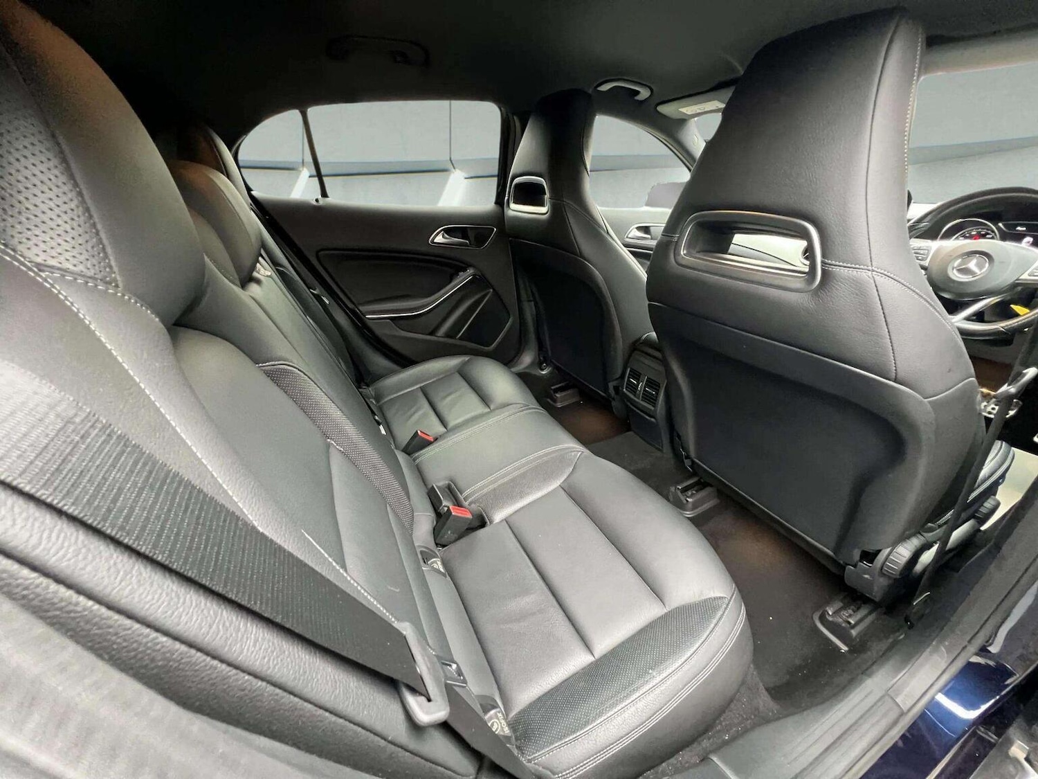 Used Mercedes-Benz GLA 2018 for sale - 76566627: Photo 30