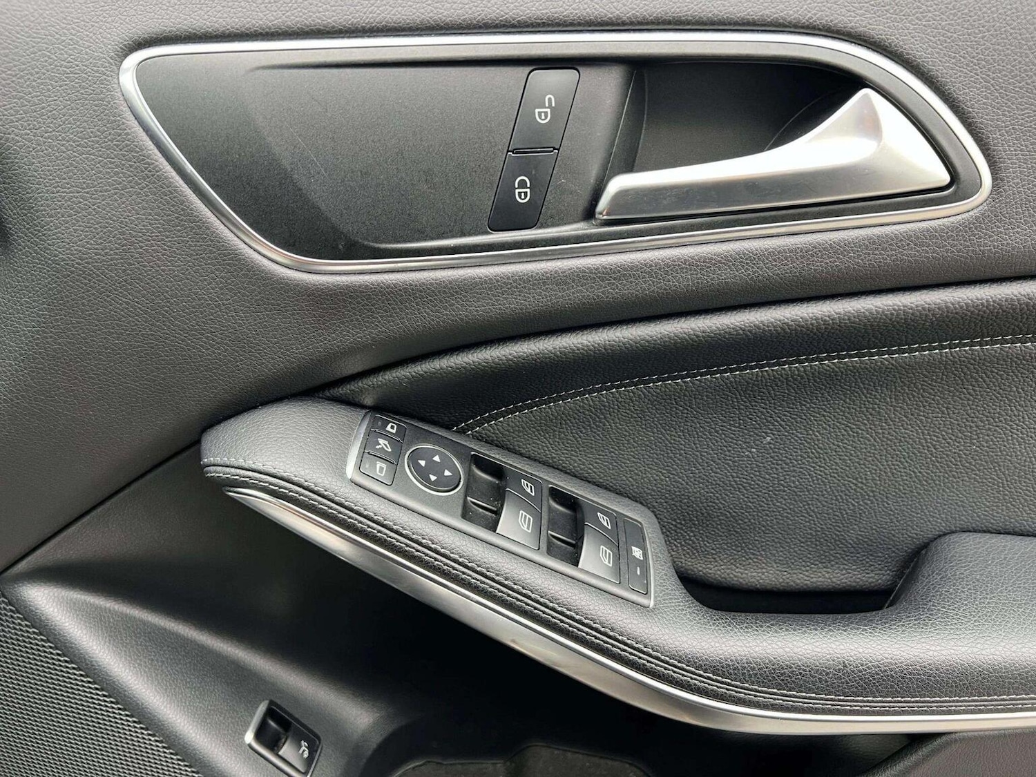 Used Mercedes-Benz GLA 2018 for sale - 76566627: Photo 41