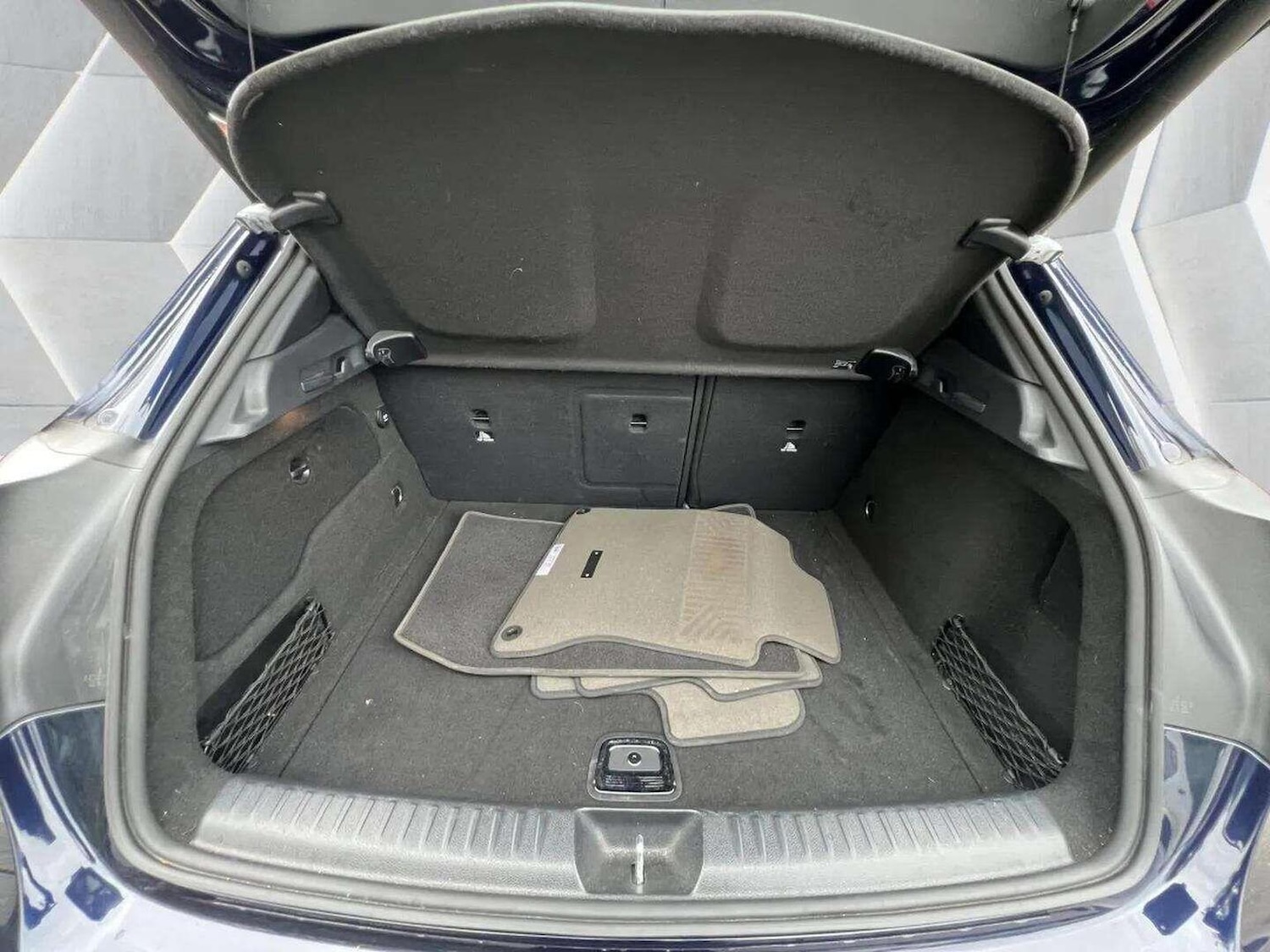 Used Mercedes-Benz GLA 2018 for sale - 76566627: Photo 53