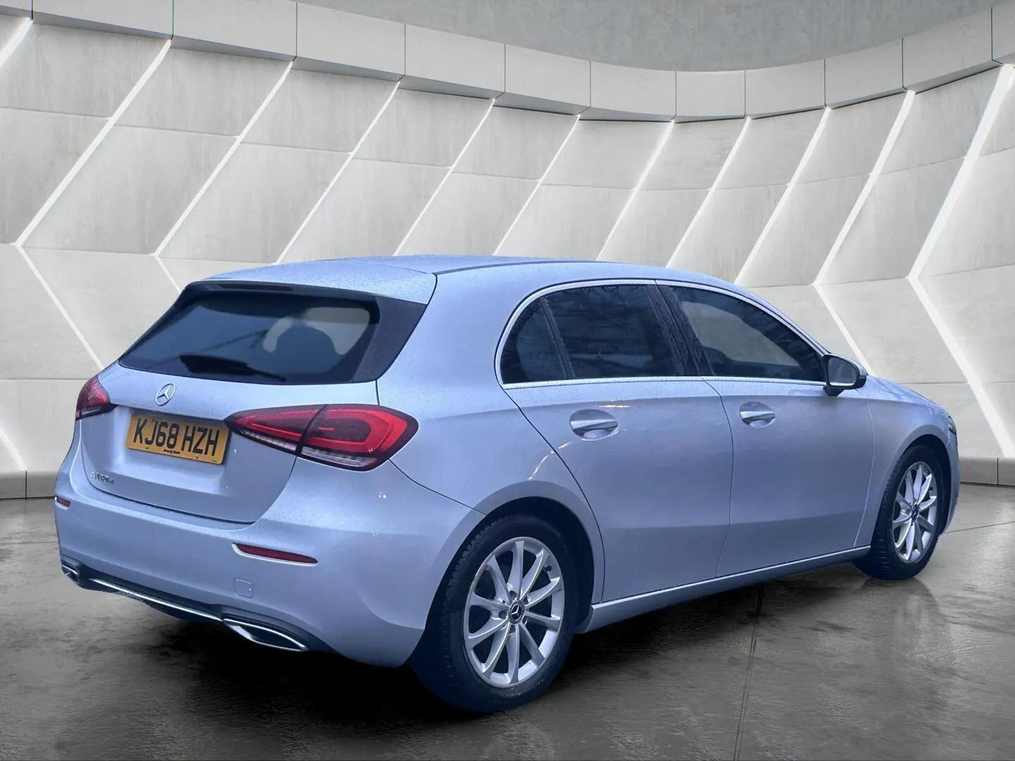 Used Mercedes-Benz A-Class 2019 for sale - 76780903: Photo 15