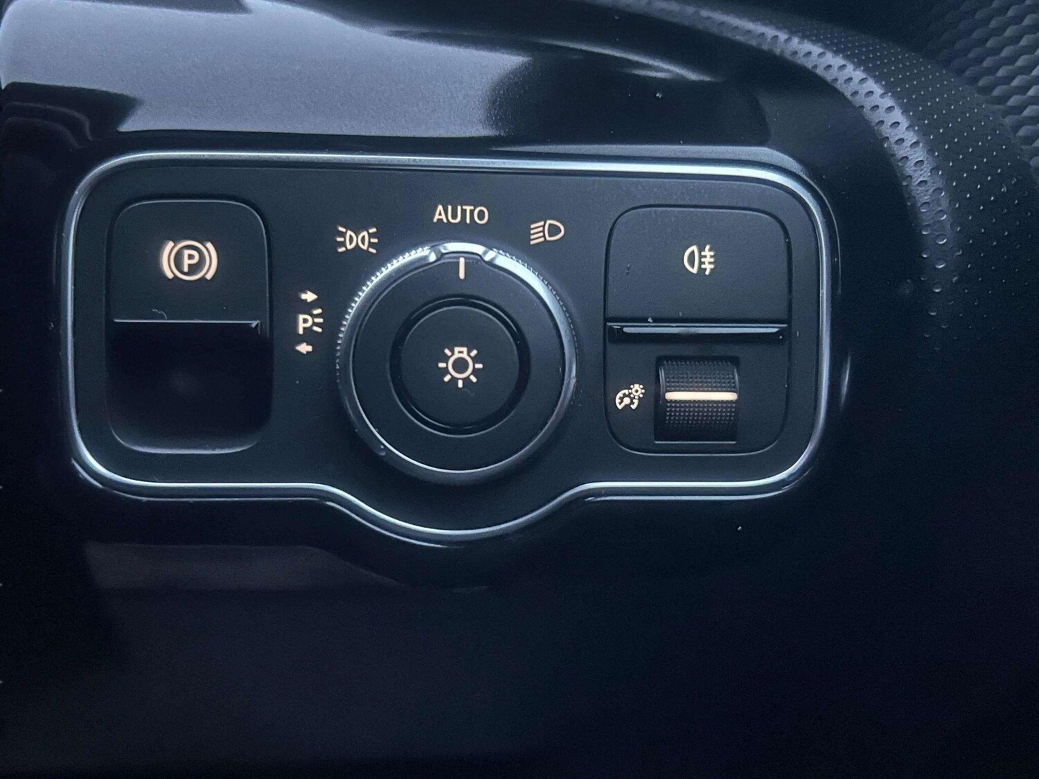 Used Mercedes-Benz A-Class 2019 for sale - 76780903: Photo 26