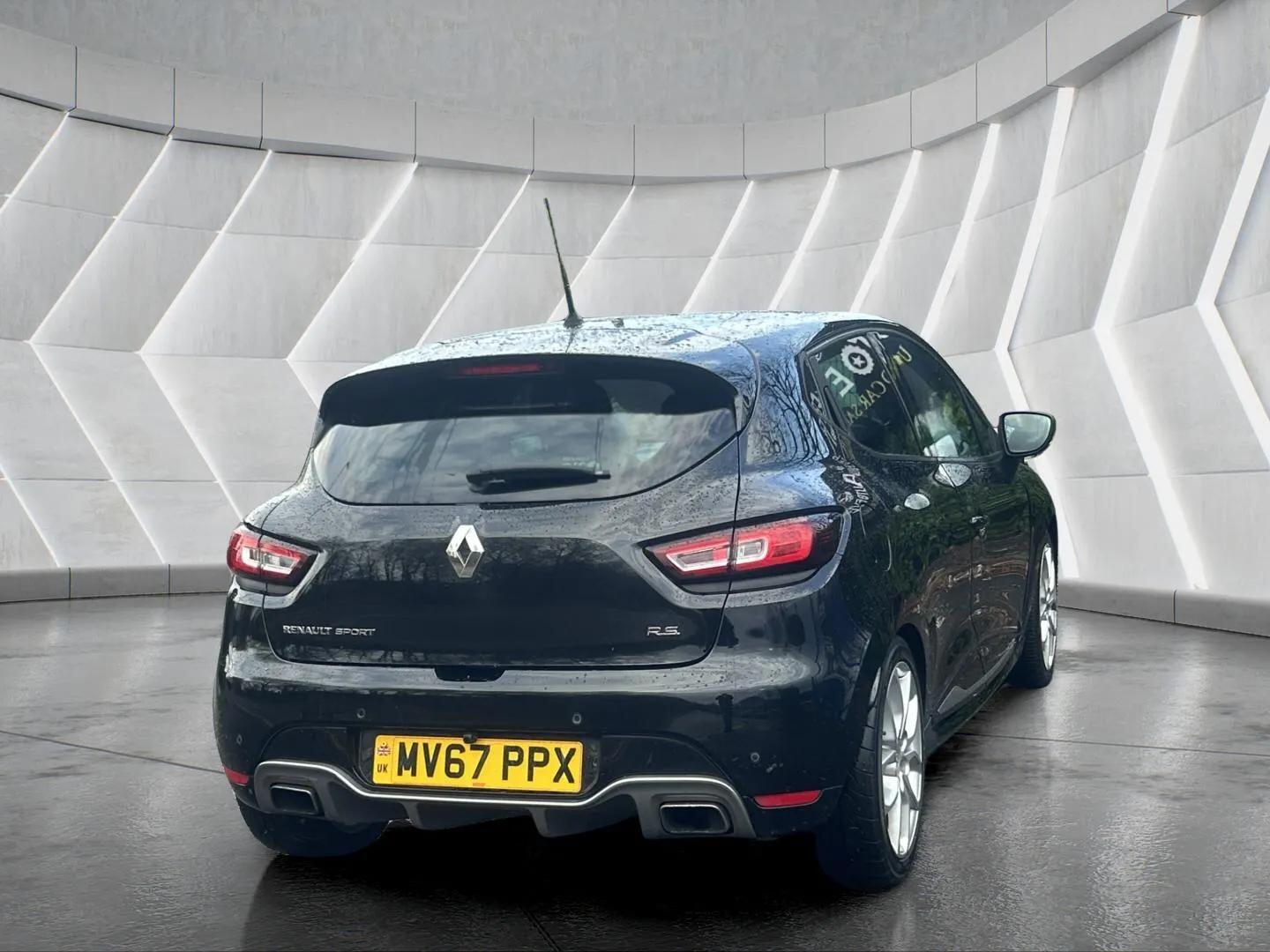 Used Renault Clio 2017 for sale - 76715365: Photo 14