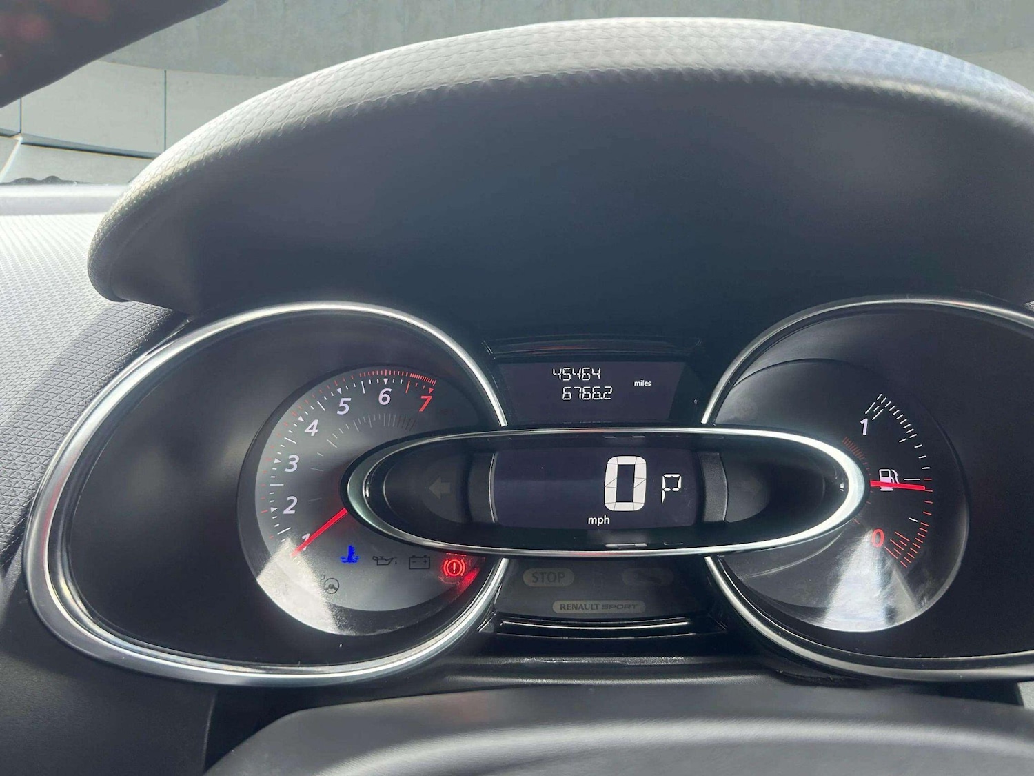 Used Renault Clio 2017 for sale - 76715365: Photo 27