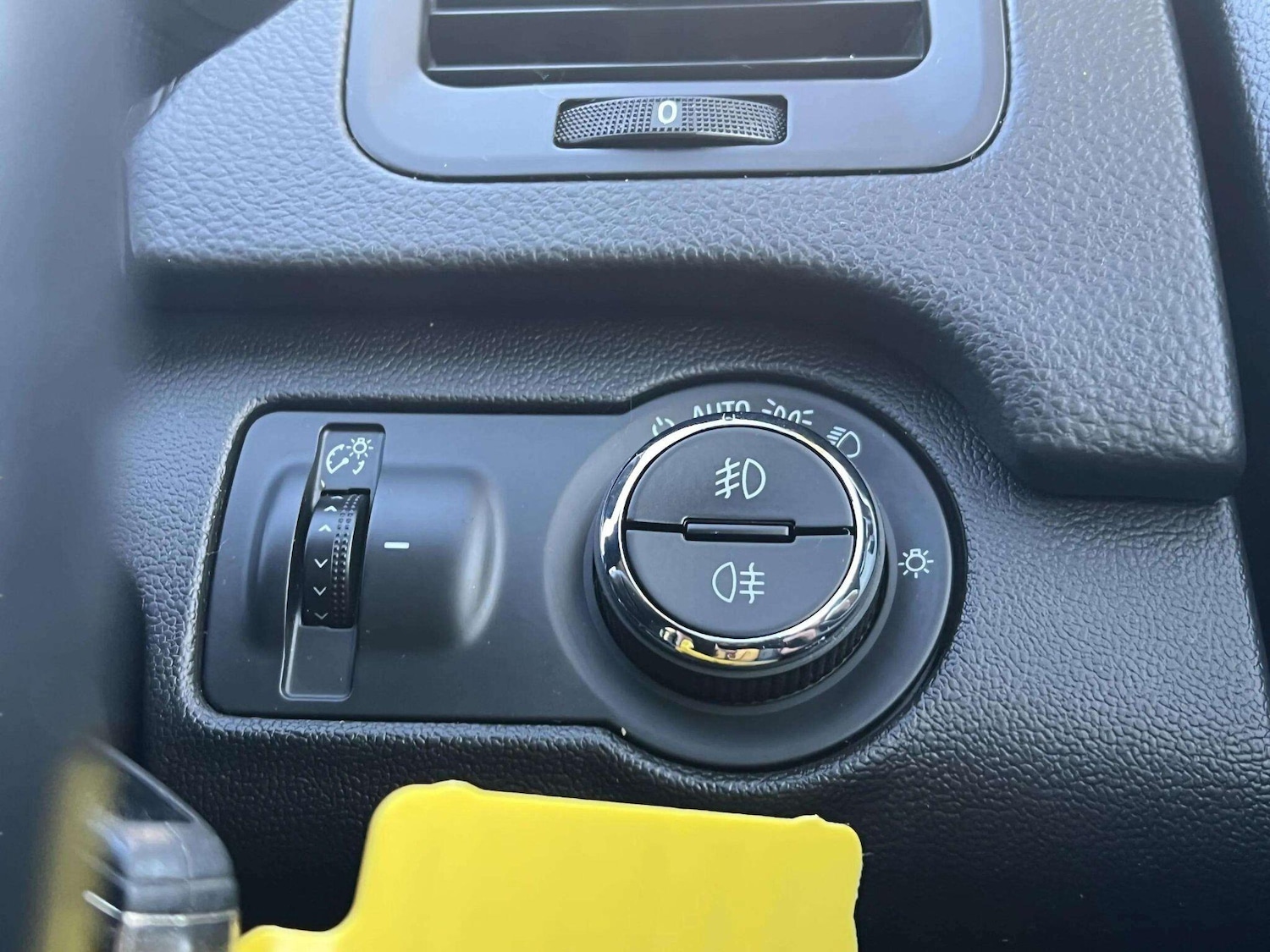 Used Vauxhall Insignia 2015 for sale - 76689178: Photo 28