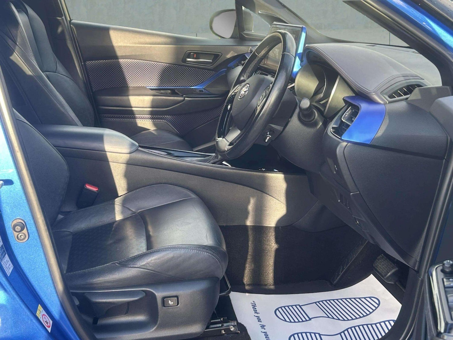 Used Toyota C-HR 2018 for sale - 76688815: Photo 19