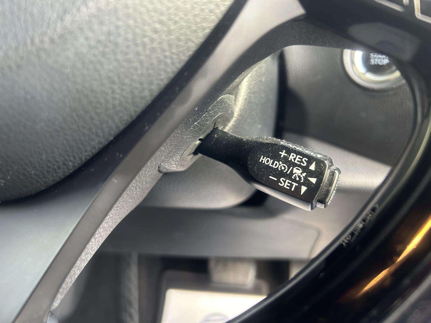 Used Toyota C-HR 2018 for sale - 76688815: Photo 30