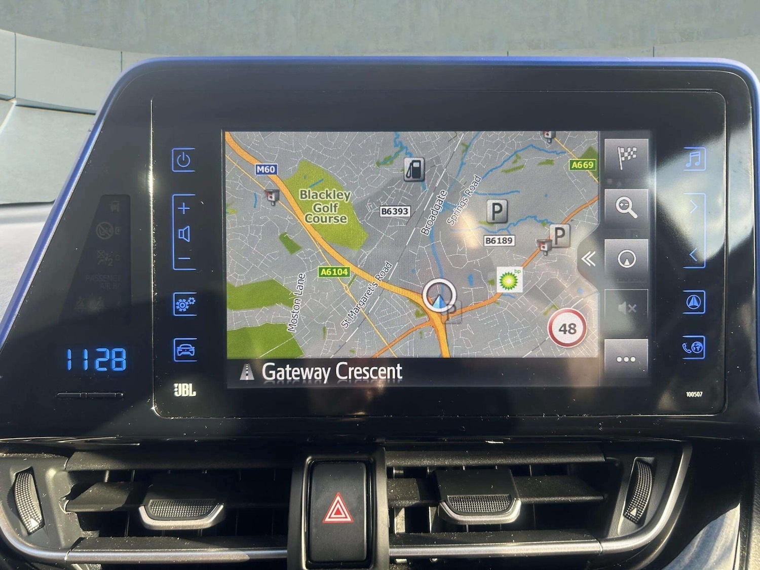 Used Toyota C-HR 2018 for sale - 76688815: Photo 32