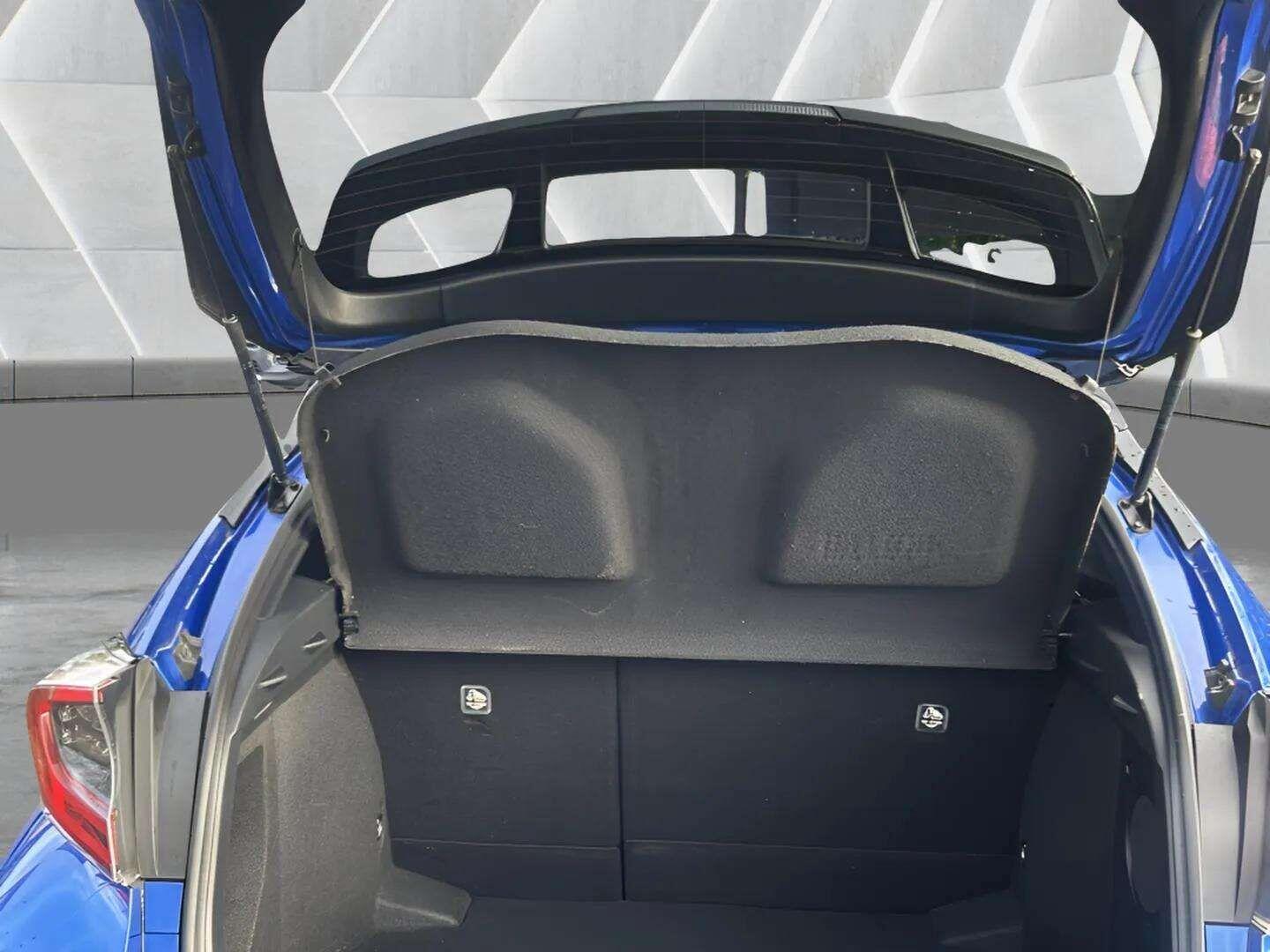 Used Toyota C-HR 2018 for sale - 76688815: Photo 44