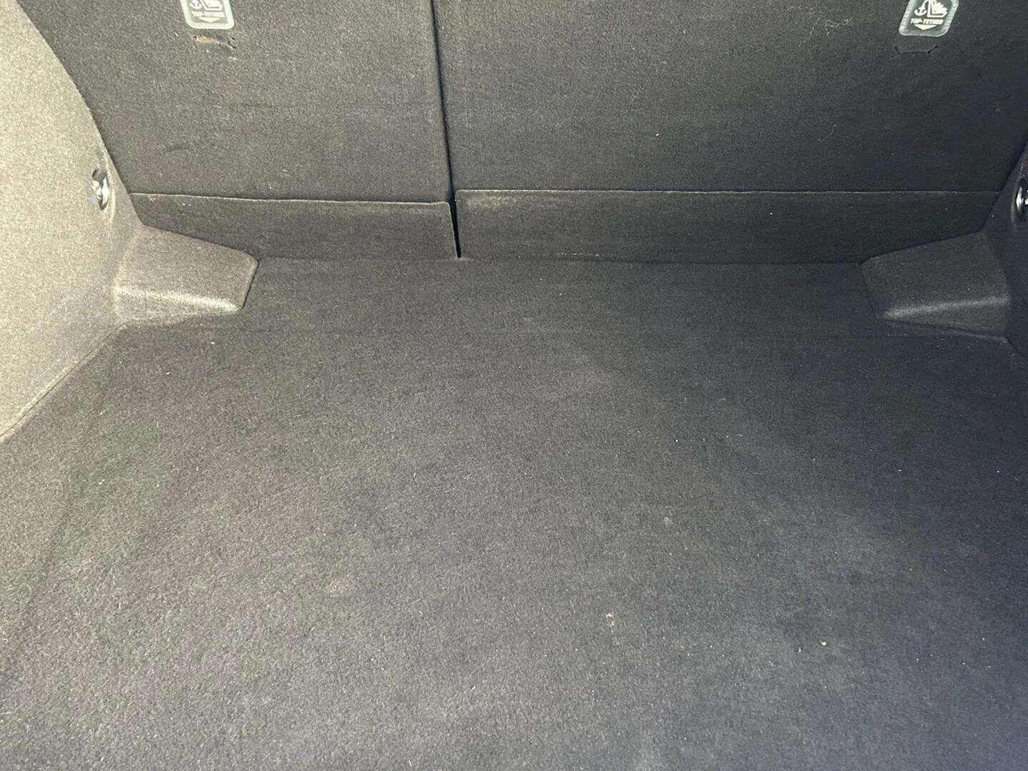 Used Toyota C-HR 2018 for sale - 76688815: Photo 46