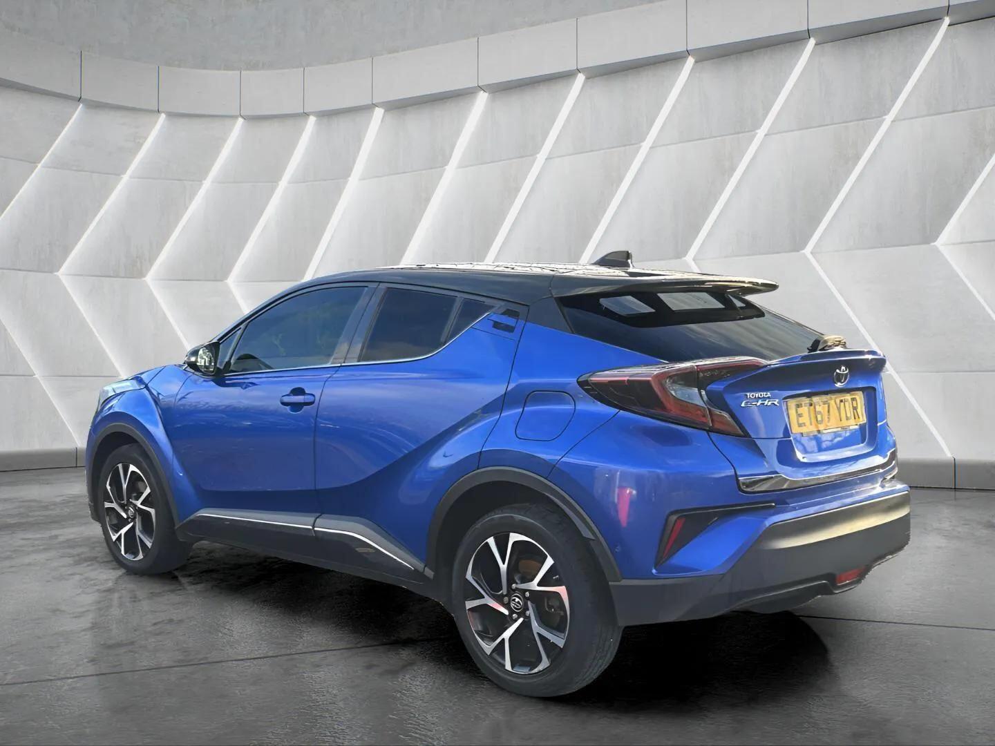 Used Toyota C-HR 2018 for sale - 76688815: Photo 9