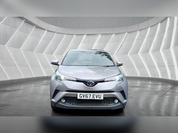 Used Toyota C-HR 2018 for sale - 75723409: Photo