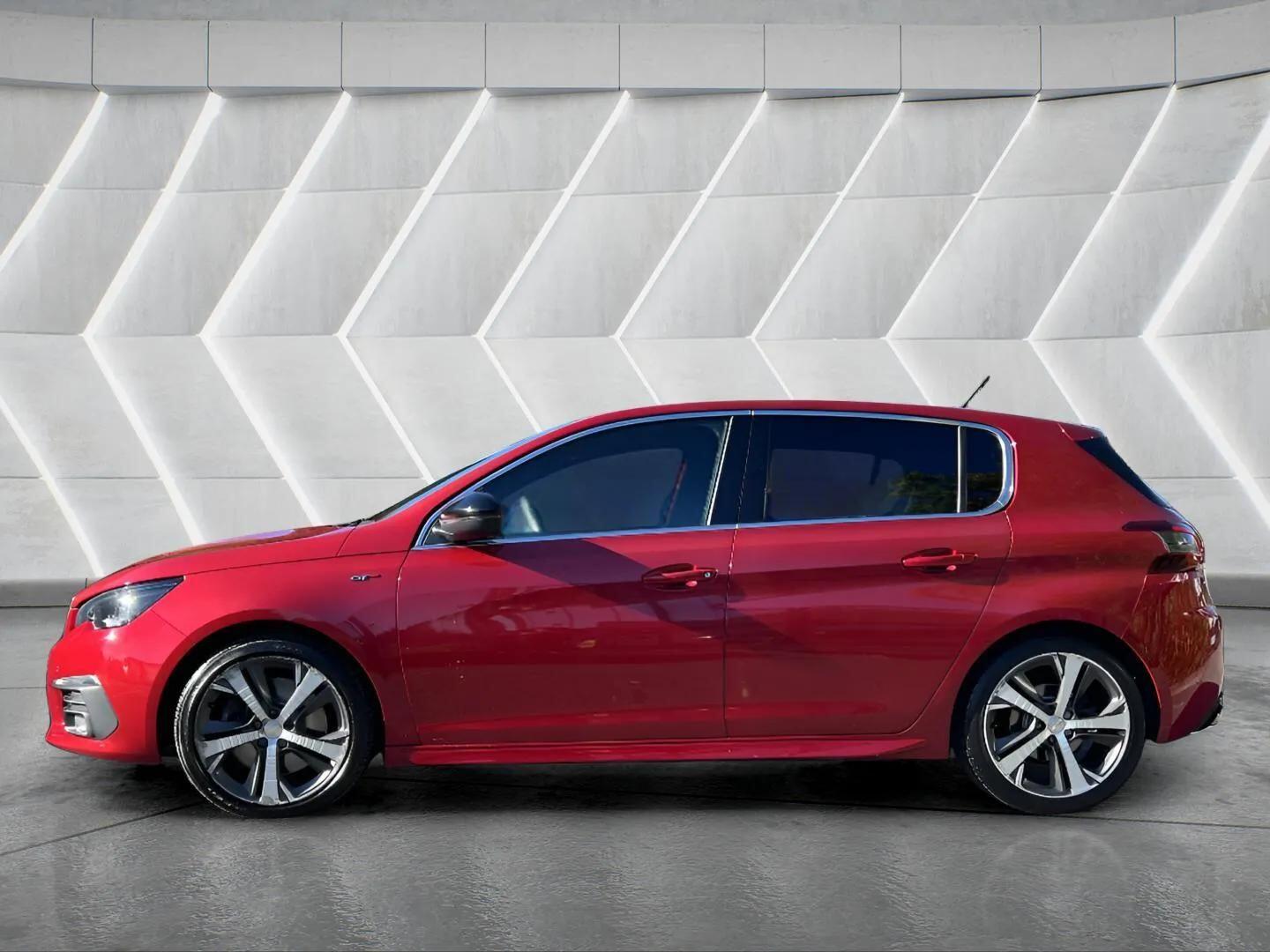 Used Peugeot 308 2017 for sale - 76598471: Photo 11