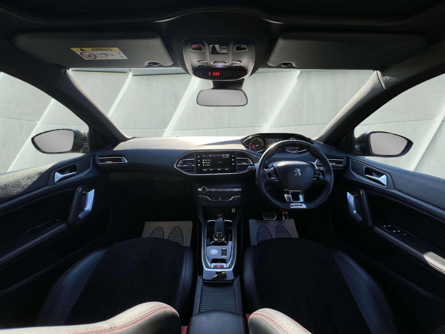 Used Peugeot 308 2017 for sale - 76598471: Photo 23