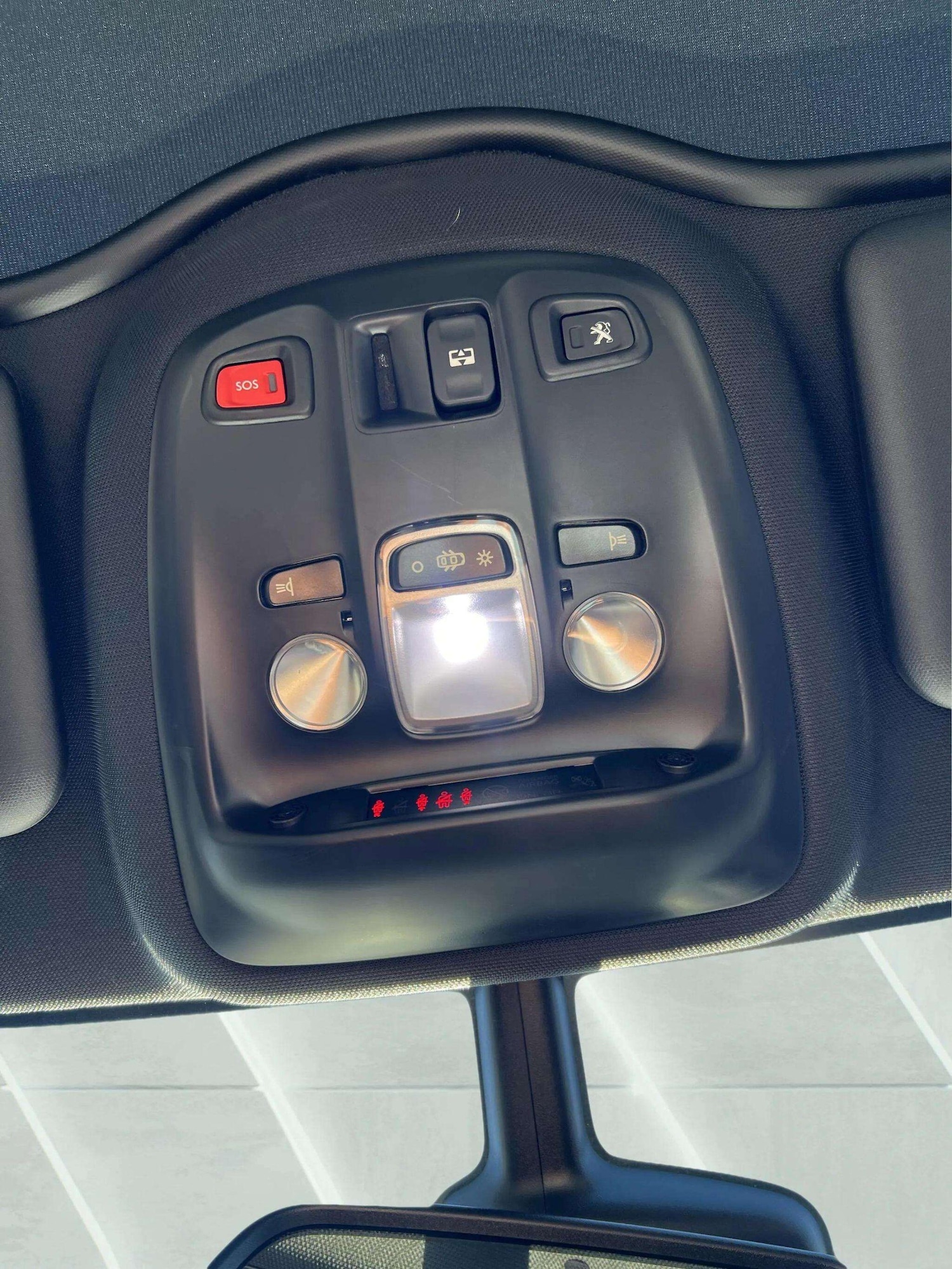 Used Peugeot 308 2017 for sale - 76598471: Photo 59