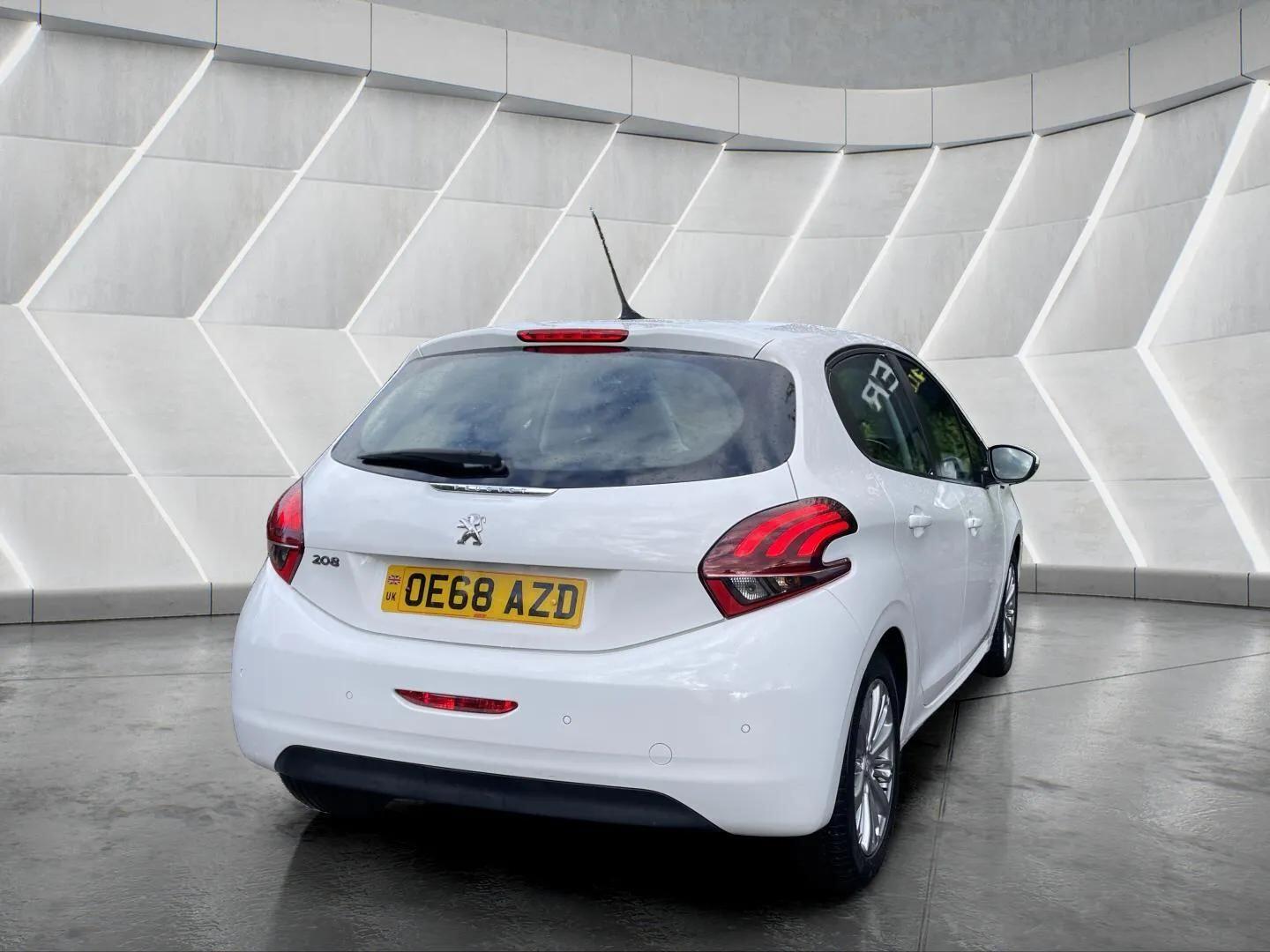 Used Peugeot 208 2019 for sale - 76598469: Photo 14