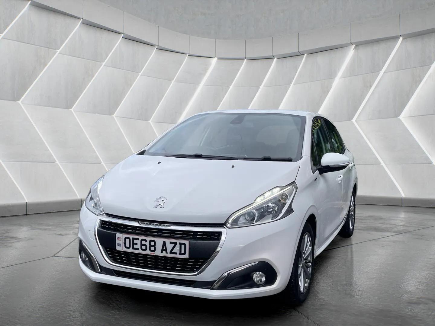 Used Peugeot 208 2019 for sale - 76598469: Photo 6