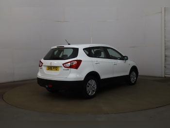 Used Suzuki SX4 S-Cross 2016 for sale - 75391220: Photo