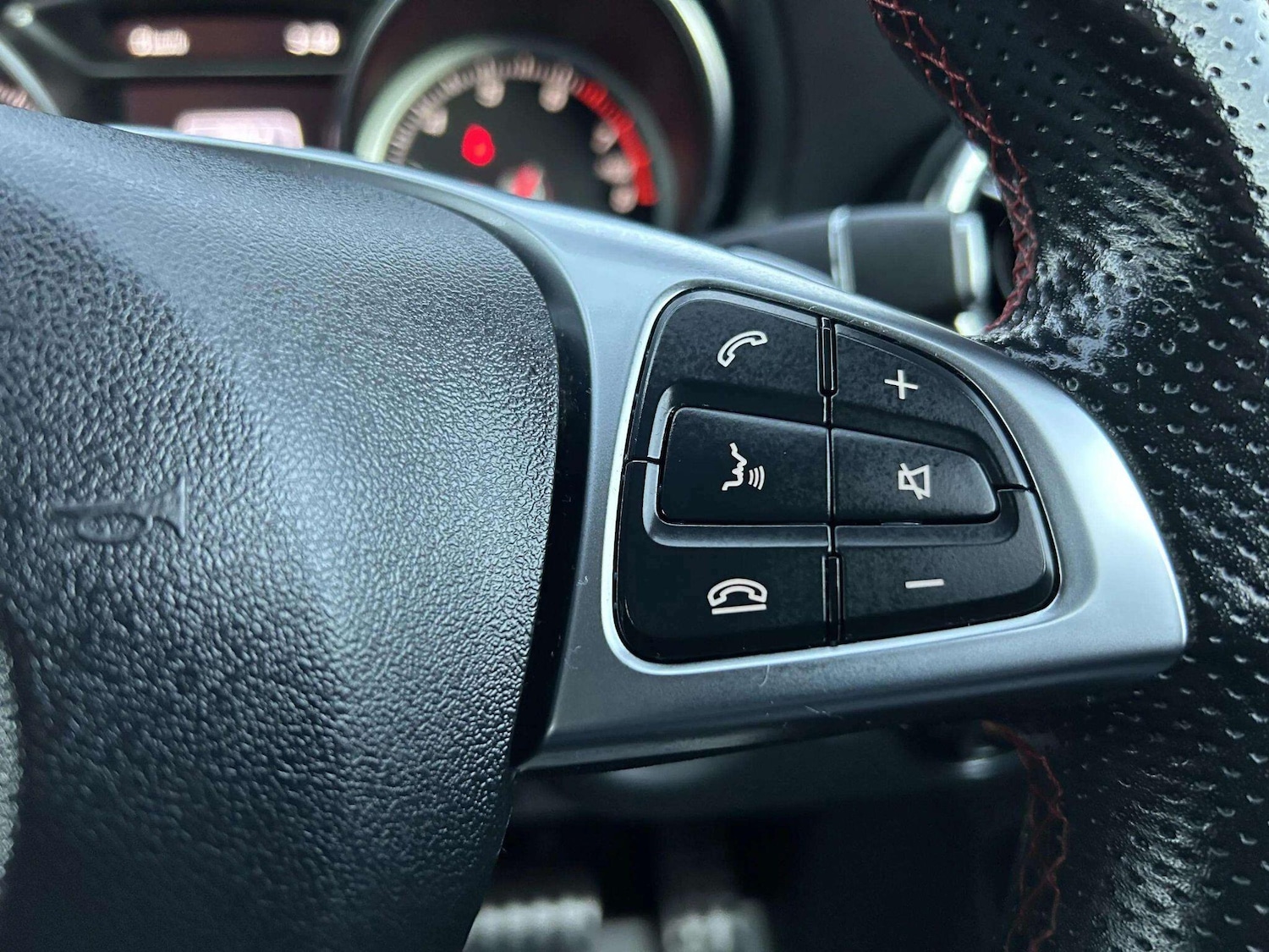 Used Mercedes-Benz CLA 2019 for sale - 76632844: Photo 24