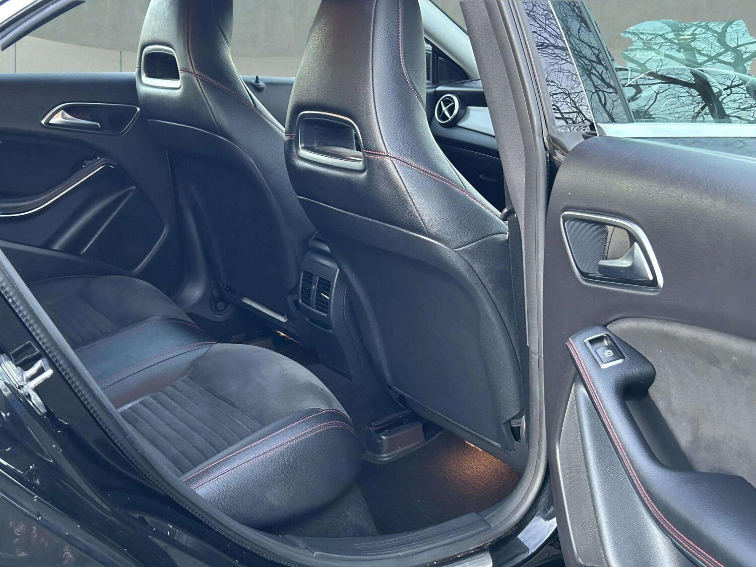 Used Mercedes-Benz CLA 2019 for sale - 76632844: Photo 40